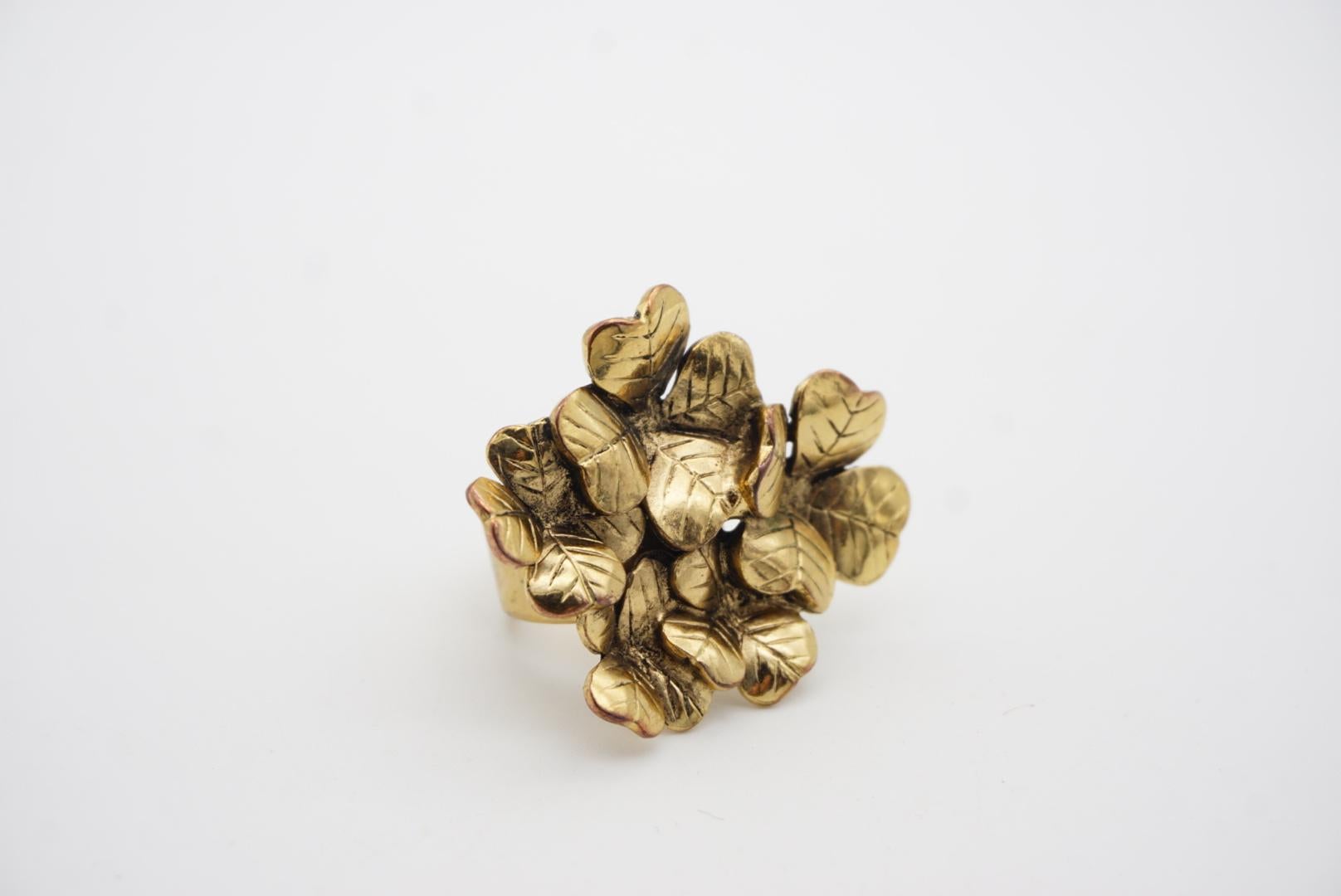 Yves Saint Laurent YSL Arty Cluster Leaf Floral Clover Chunky Gold Ring, Size 6 4