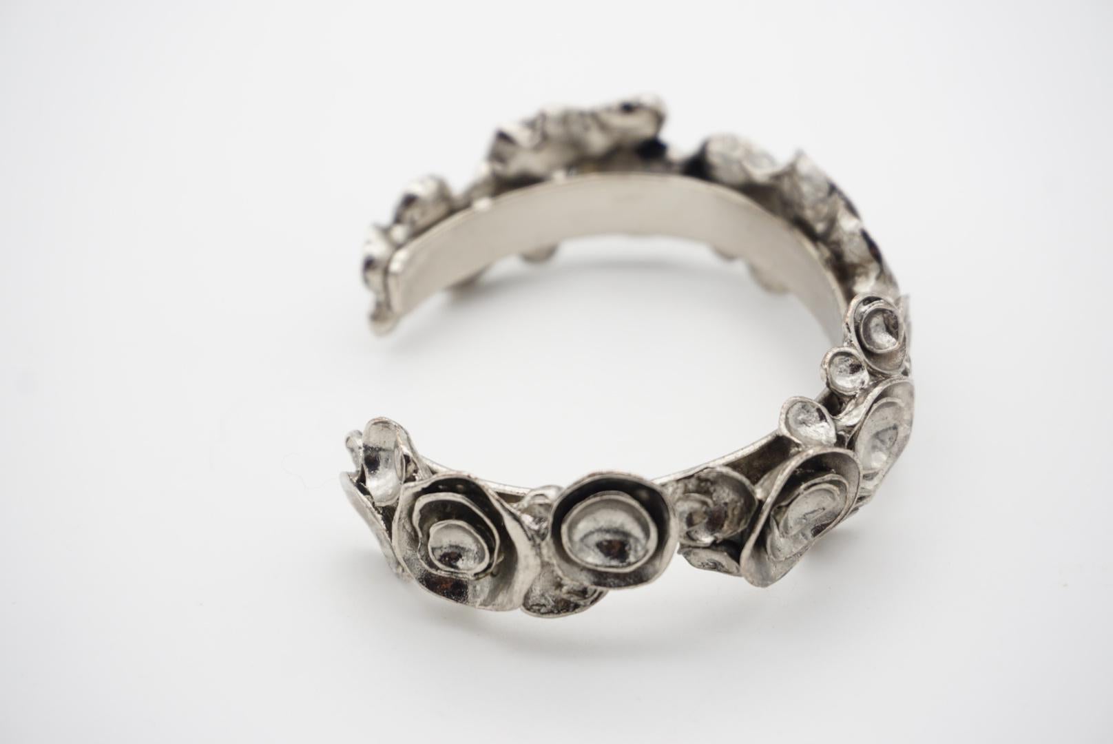 Yves Saint Laurent YSL Bracciale Modernista d'Argento con Fiori a Cluster Arty in vendita 9