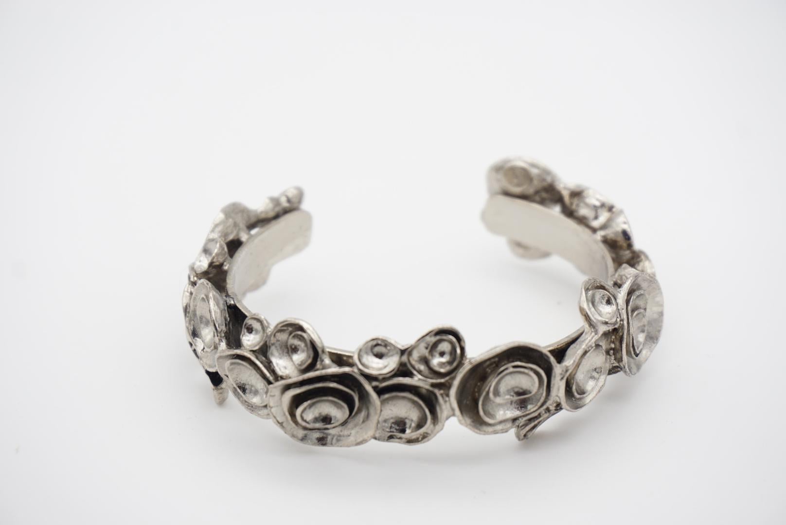 Yves Saint Laurent YSL Bracciale Modernista d'Argento con Fiori a Cluster Arty in vendita 12