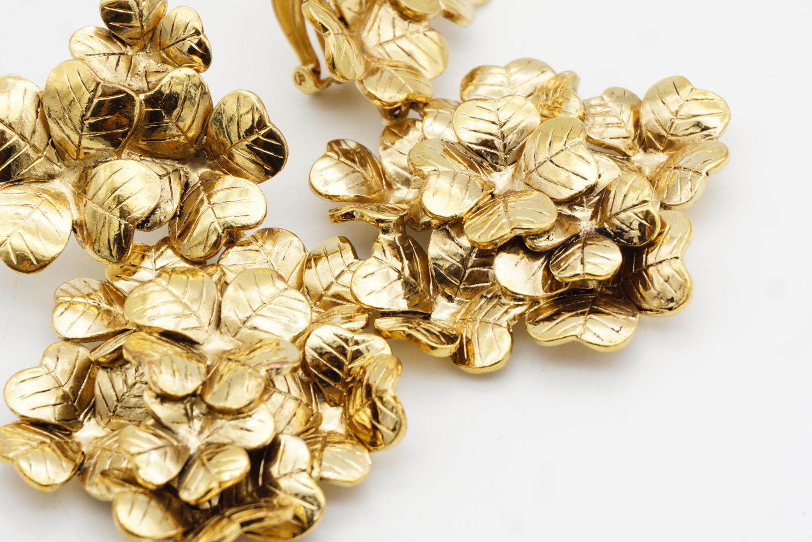 Yves Saint Laurent YSL - Boucles d'oreilles à clip en forme de trèfle floral et de feuille d'or en vente 5