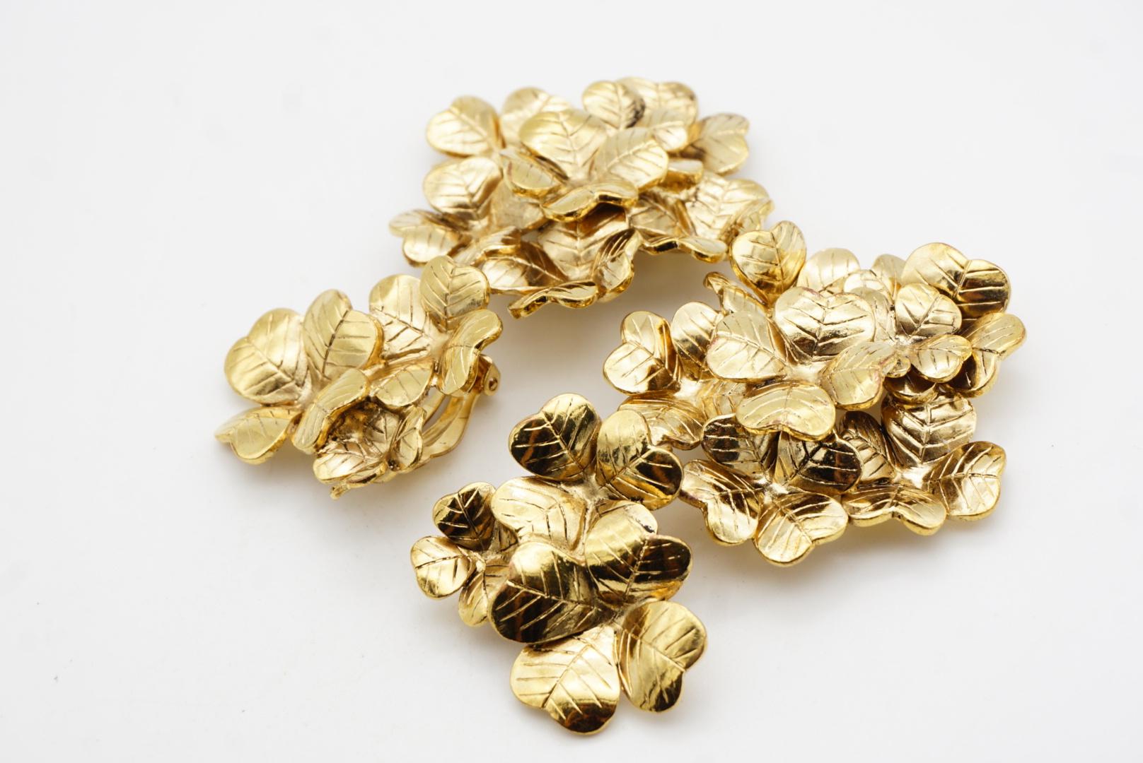 Yves Saint Laurent YSL - Boucles d'oreilles à clip en forme de trèfle floral et de feuille d'or en vente 4