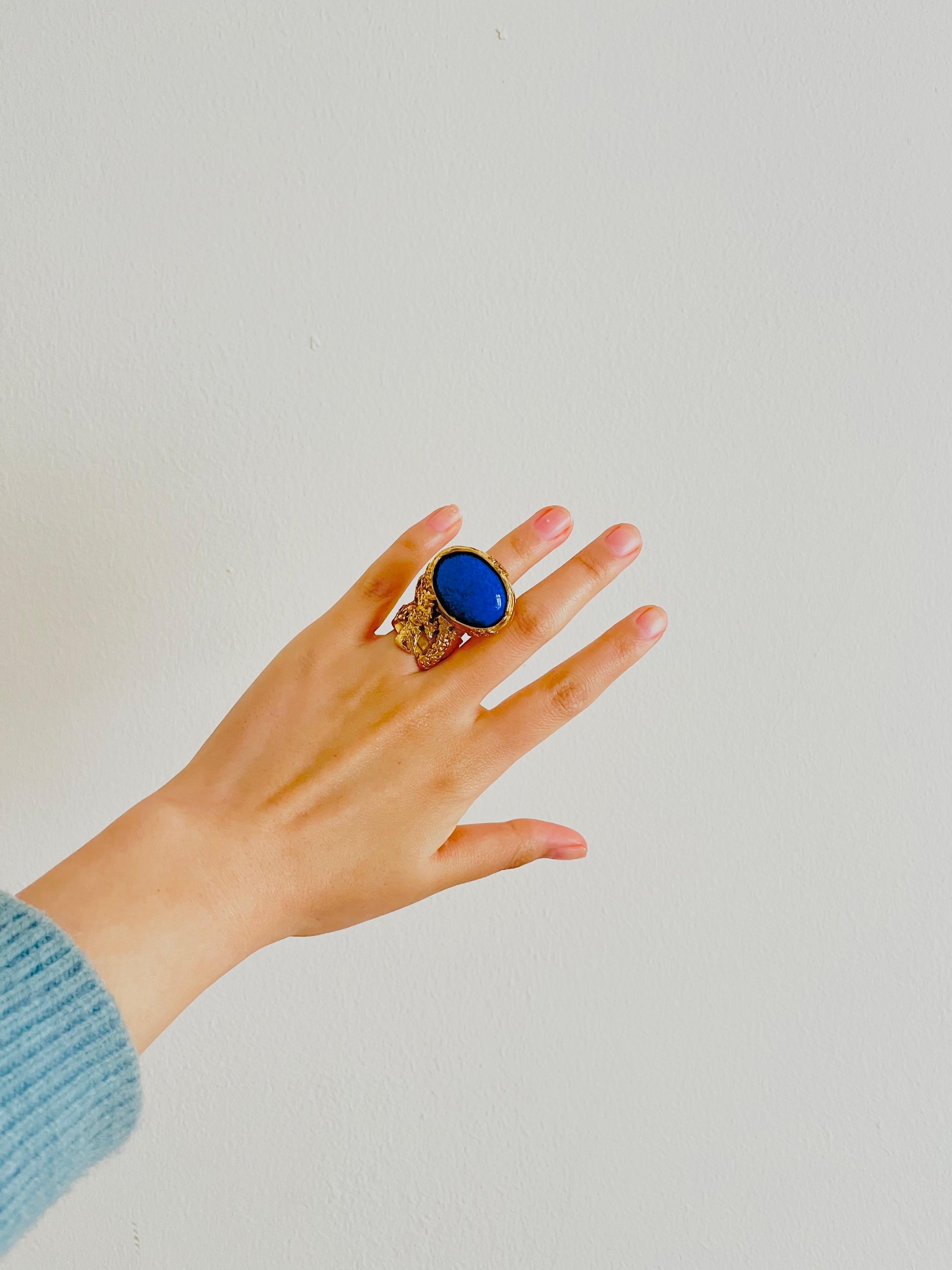 Yves Saint Laurent YSL Arty Lapis Navy Cabochon Statement Bague de cocktail, Taille 5 en vente 2
