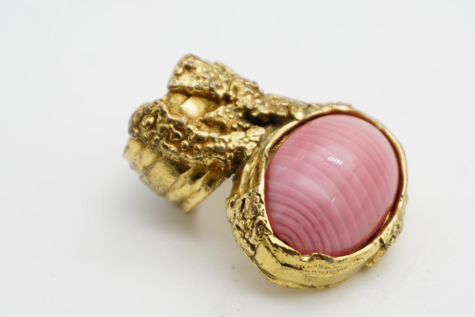 Yves Saint Laurent YSL Arty Anillo de cóctel grueso con cabujón oval rosa grande, US 5 en venta 5