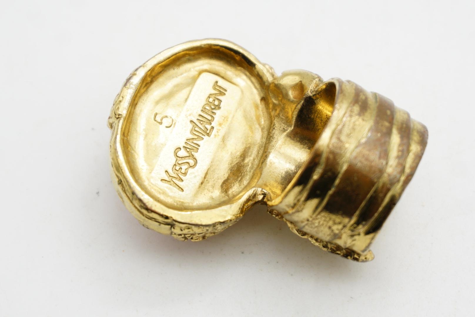 Yves Saint Laurent YSL Arty Anillo de cóctel grueso con cabujón oval rosa grande, US 5 en venta 7