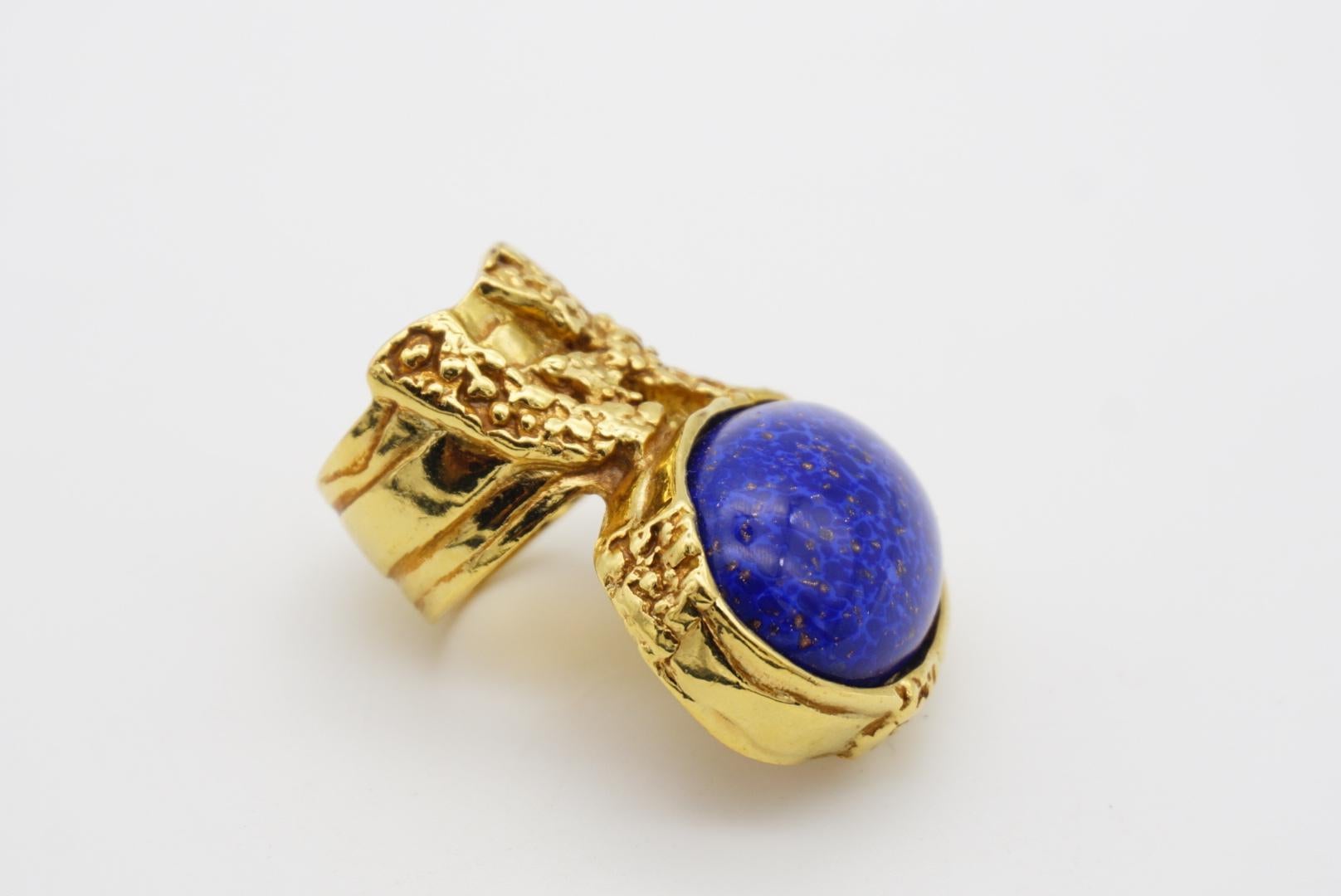 Women's or Men's Yves Saint Laurent YSL Arty Navy Blue Statement Enamel Chunky Gold Ring, Size 4 For Sale