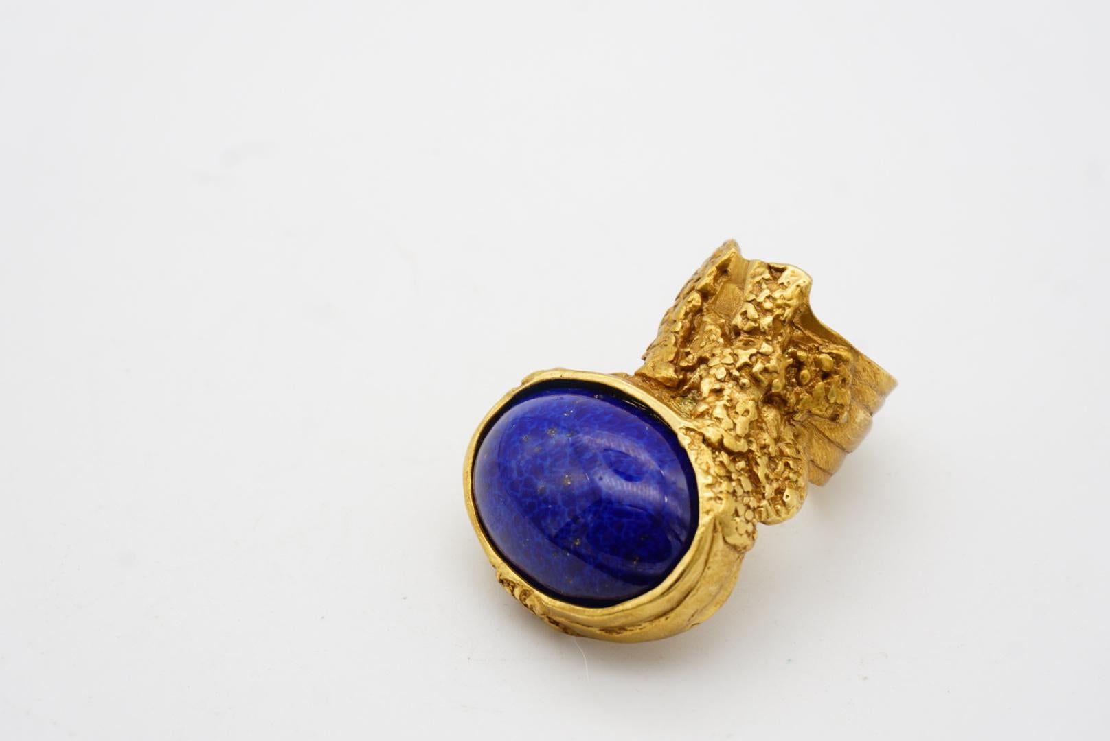 Yves Saint Laurent YSL Arty Navy Cabochon Blue Statement Chunky Ring, US 7, Gold For Sale 6