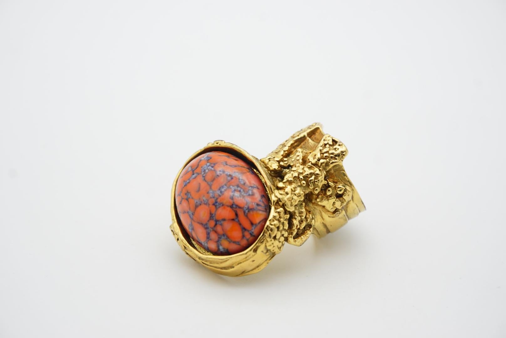 Yves Saint Laurent YSL Arty Orange Coral Cabochon Statement Gold Ring, Size 7 For Sale 2