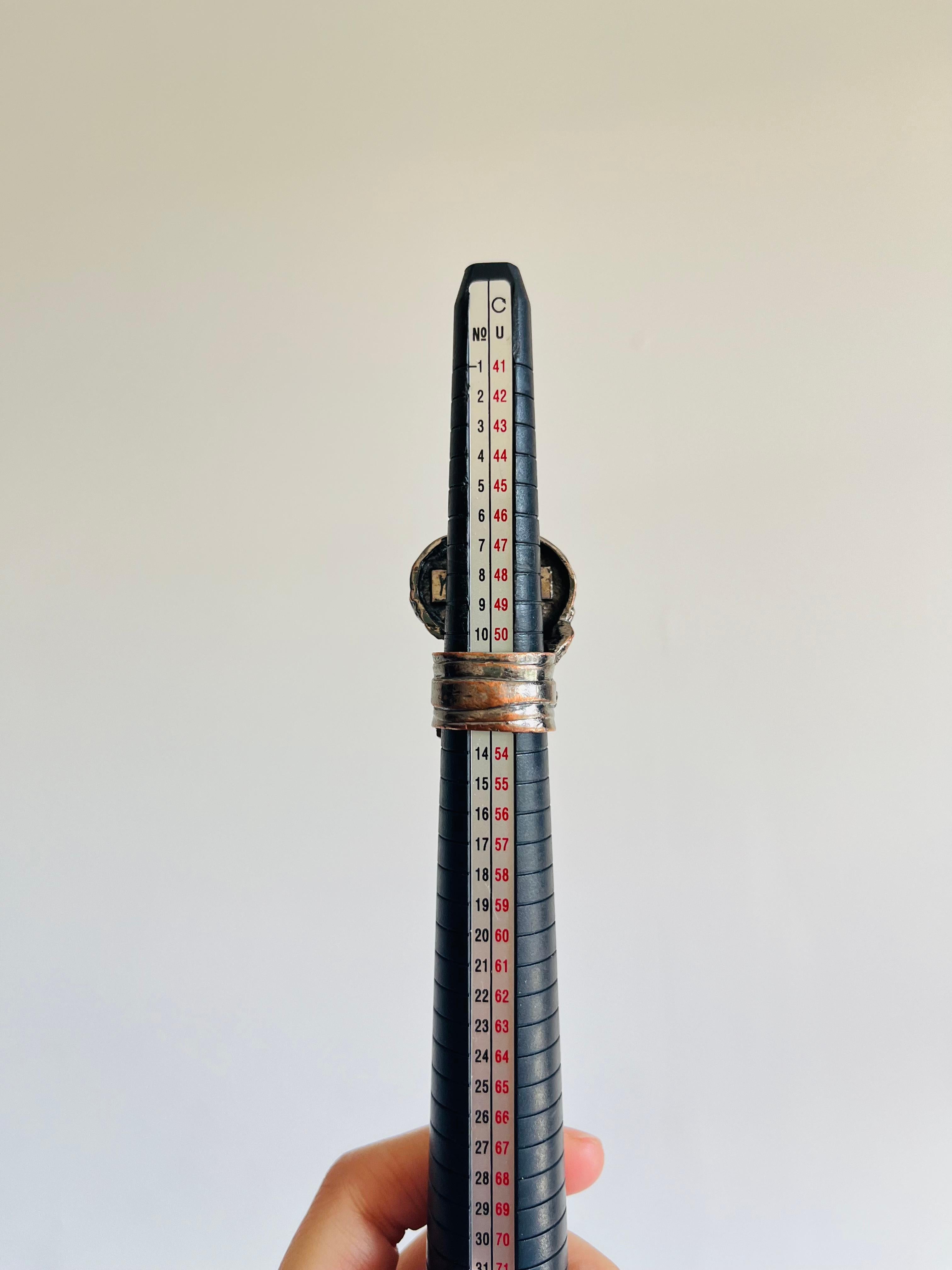 Yves Saint Laurent YSL Arty Red Ruby Cabochon Statement Chunky US 6 Silver Ring in vendita 5