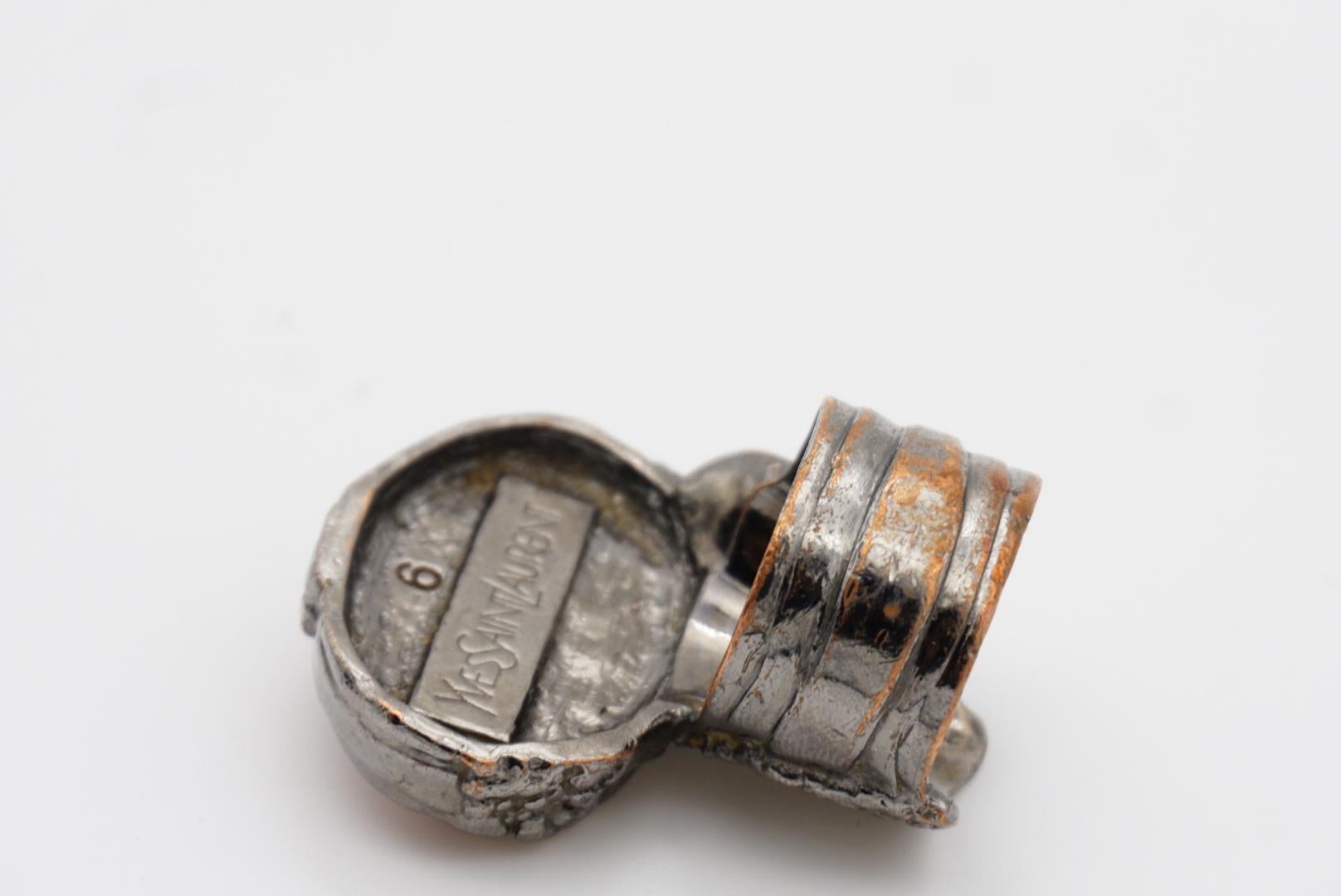 Yves Saint Laurent YSL Arty Red Ruby Cabochon Statement Chunky US 6 Silver Ring in vendita 9