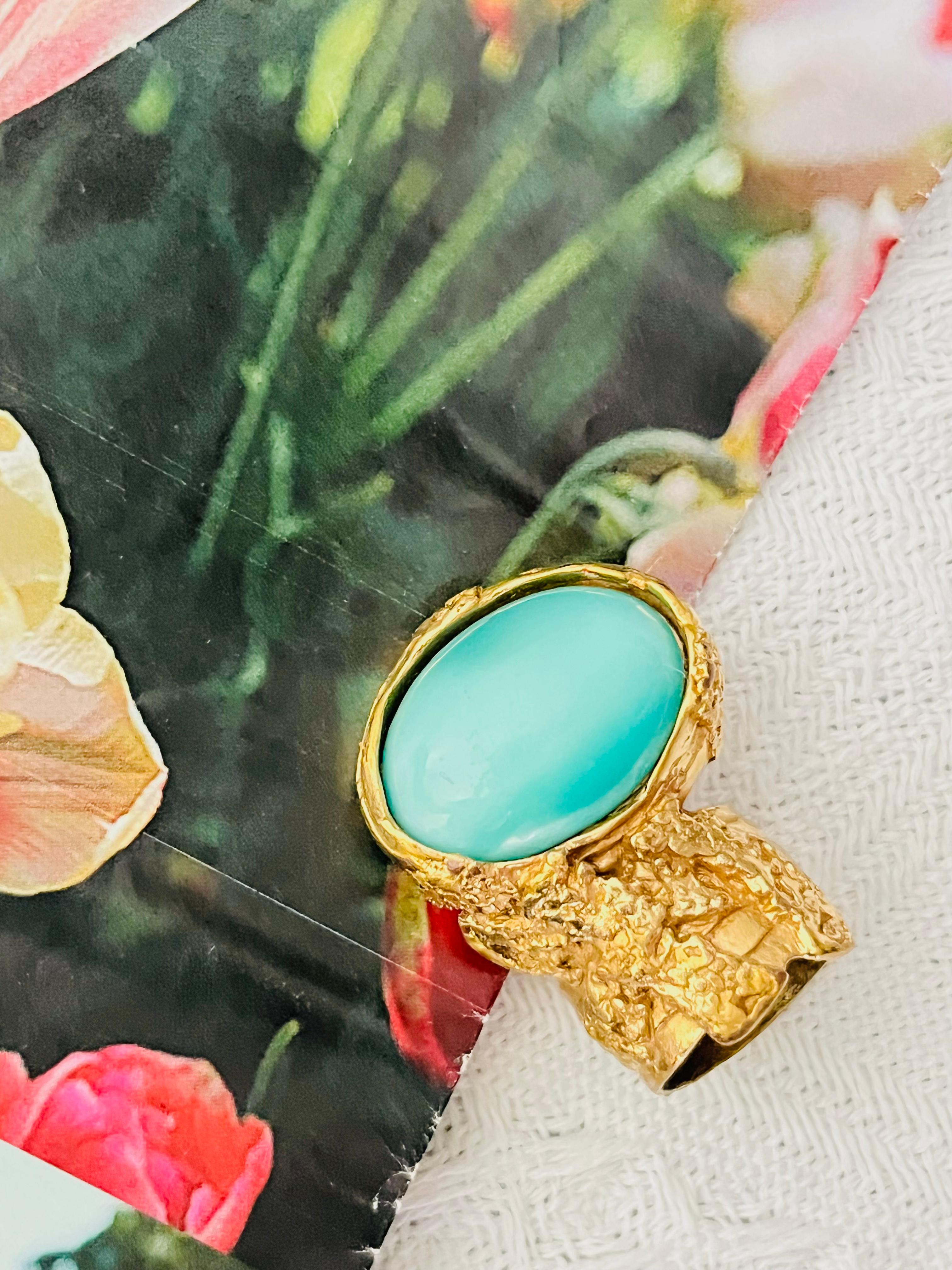 Yves Saint Laurent YSL Arty Soft Clear Green Cabochon Chunky Ring Gold Size 6 Bon état - En vente à Wokingham, England
