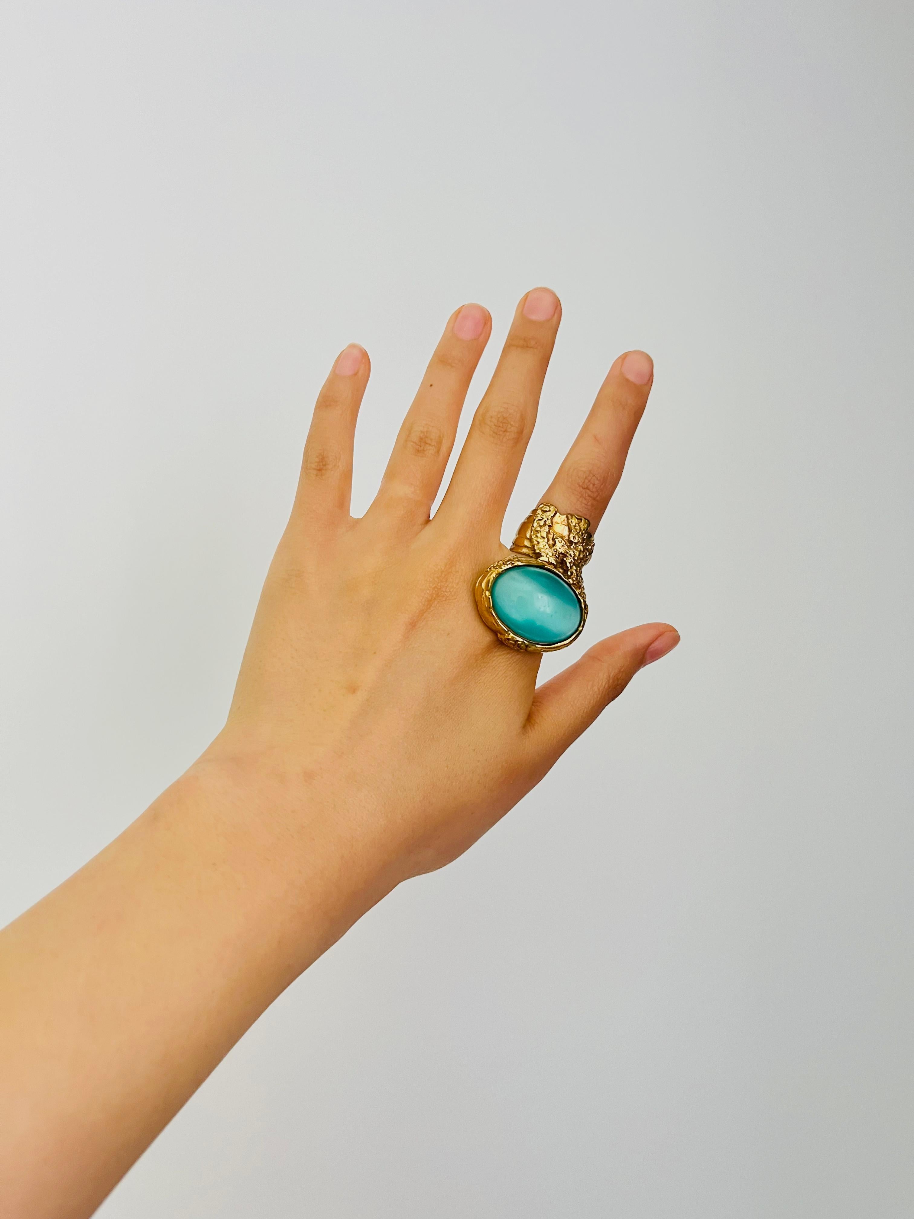 Yves Saint Laurent YSL Arty Soft Clear Green Cabochon Chunky Ring Gold Size 6 Unisexe en vente
