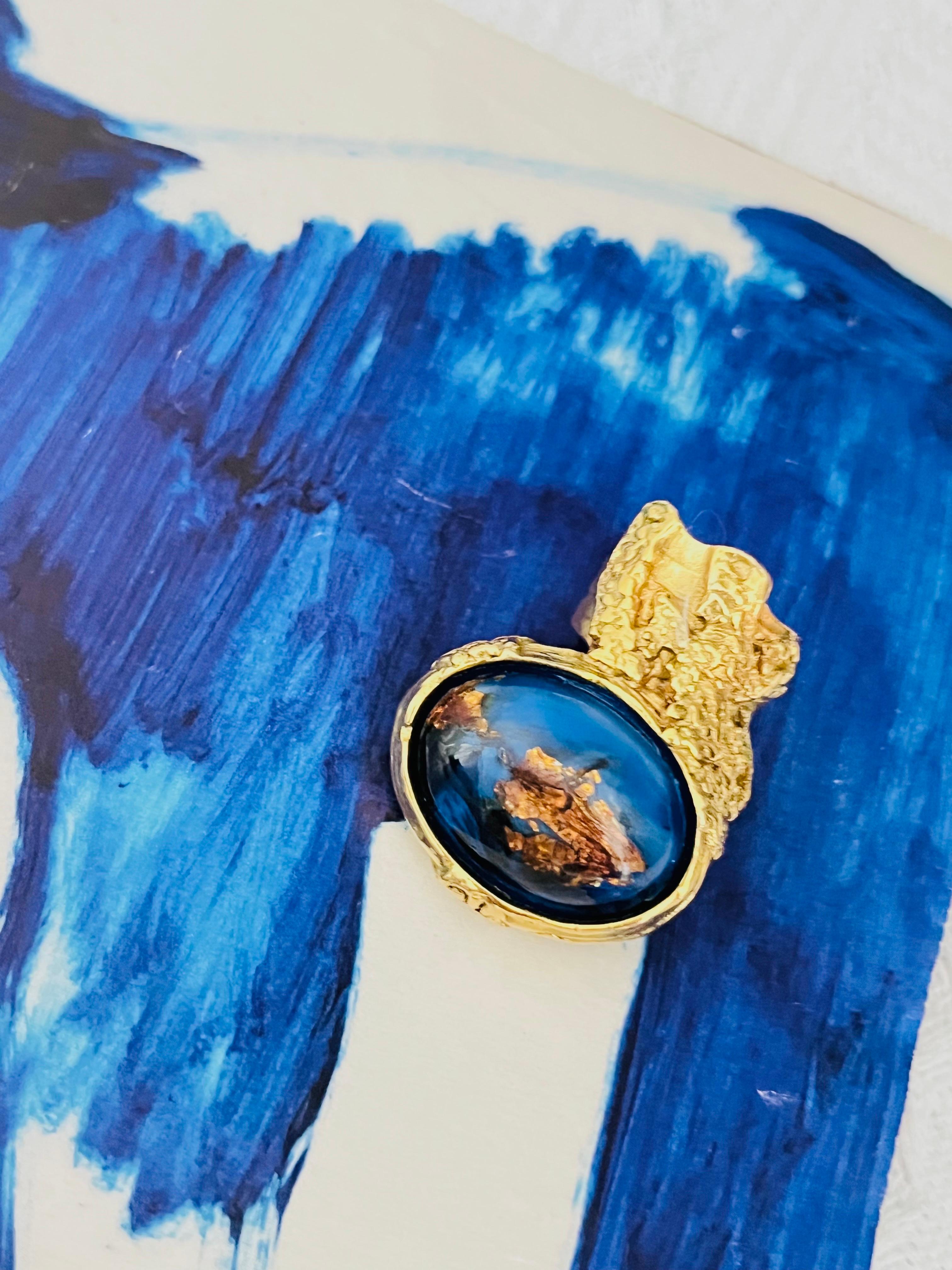 Art Deco Yves Saint Laurent YSL Arty Textured Large Lapis Navy Blue Foil Gold Ring, US 5