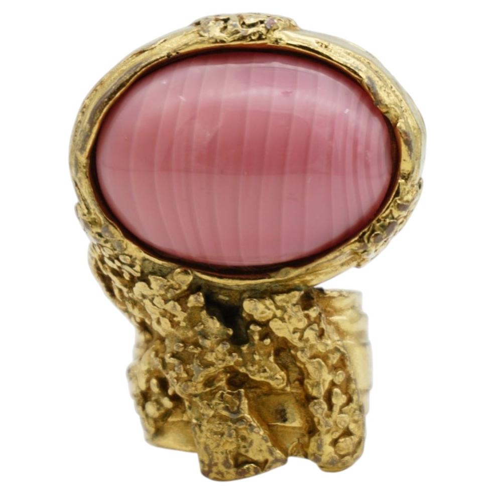 Anello da cocktail Yves Saint Laurent (YSL) Arty Vintage, raro, in oro, con cabochon ovale rosa
