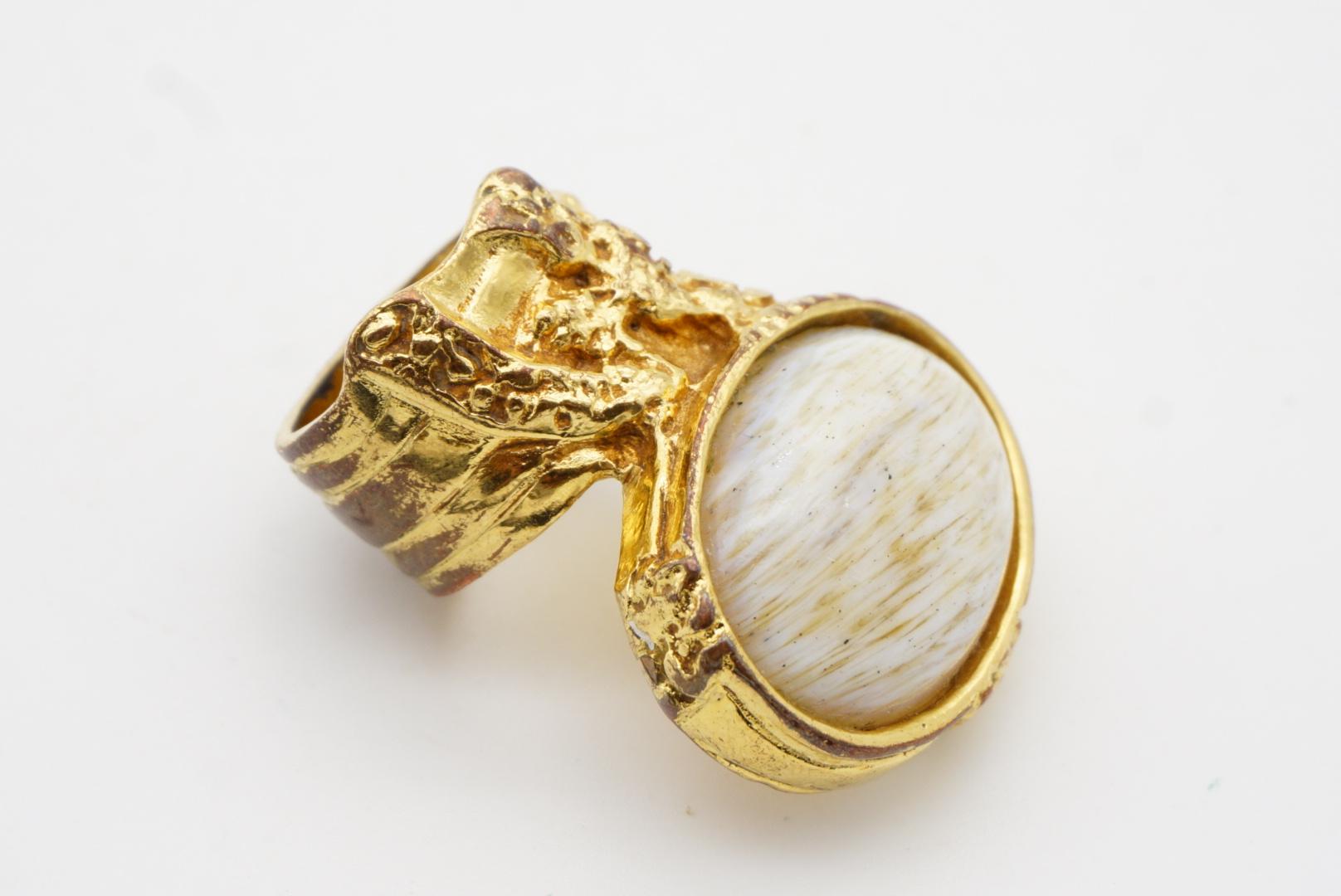 Yves Saint Laurent YSL Arty White Beige Cabochon Statement Chunky Ring, Size 5 3