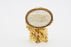 Yves Saint Laurent YSL Arty White Beige Cabochon Statement Chunky Ring, Size 5