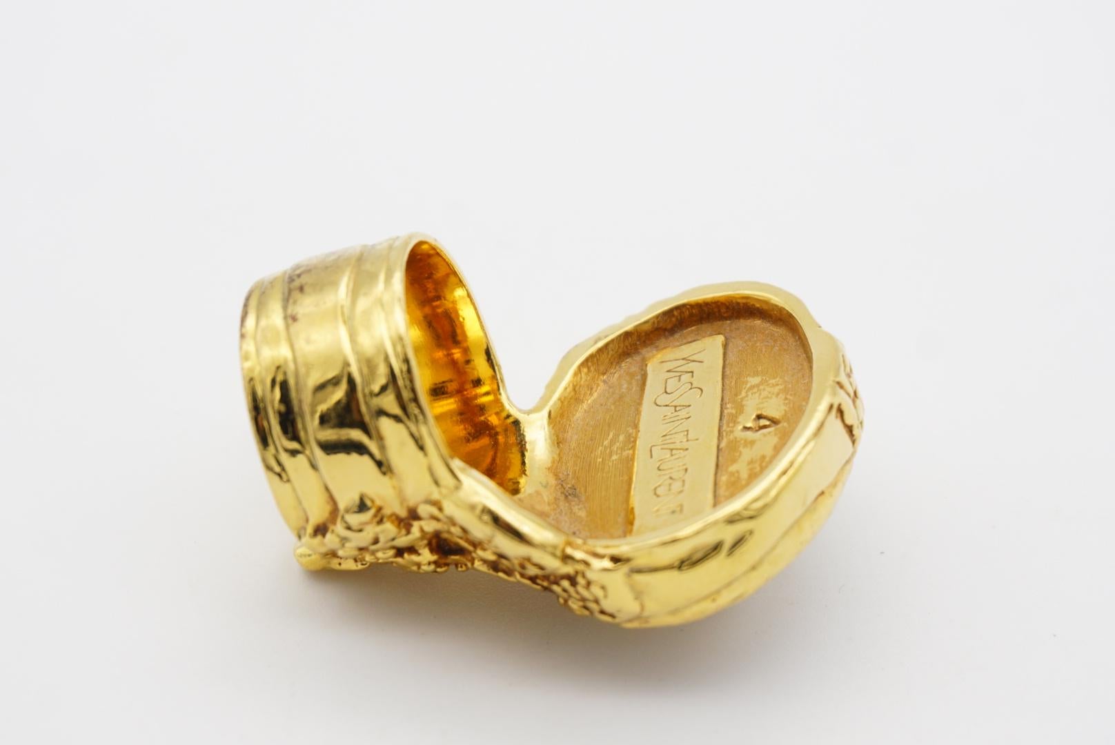 Women's or Men's Yves Saint Laurent YSL Arty White Cabochon Statement Enamel Gold Ring Size 4