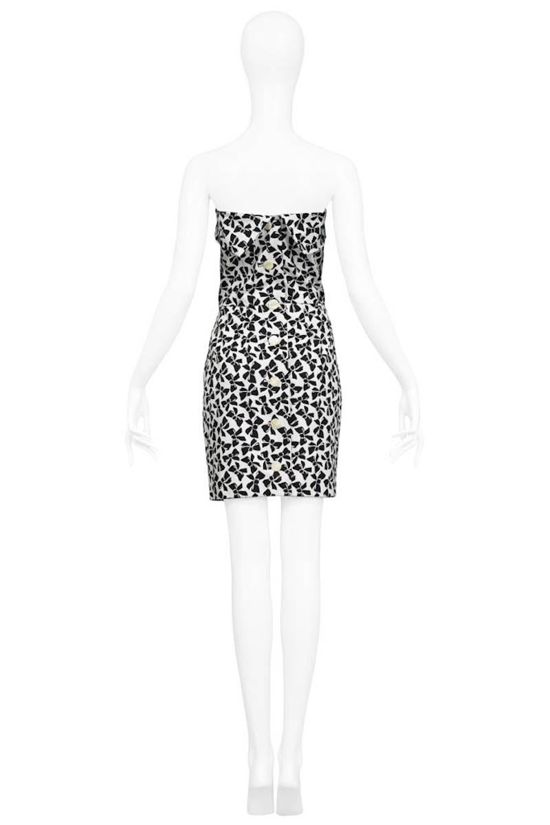 Yves Saint Laurent Ysl Black and White Bow Print Mini Dress (Mini robe imprimée d'un nœud) en vente 2