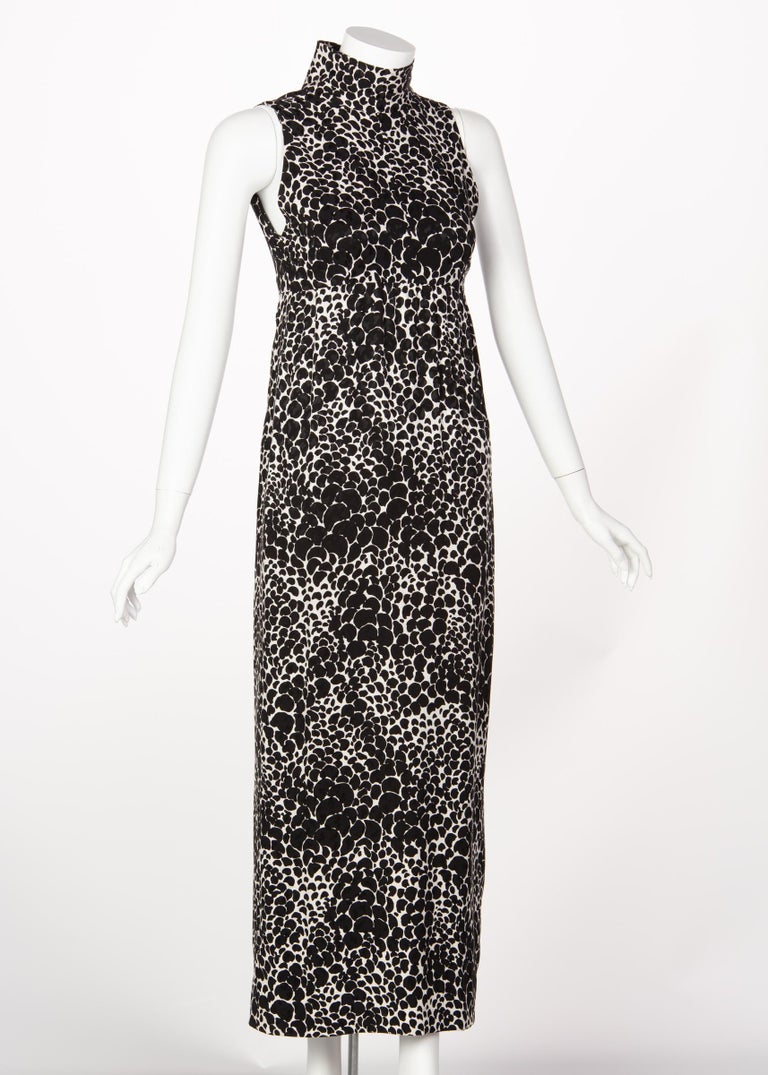 Yves Saint Laurent YSL Black and White Silk Print High Neck Evening Dress, 1985 In Excellent Condition For Sale In Boca Raton, FL