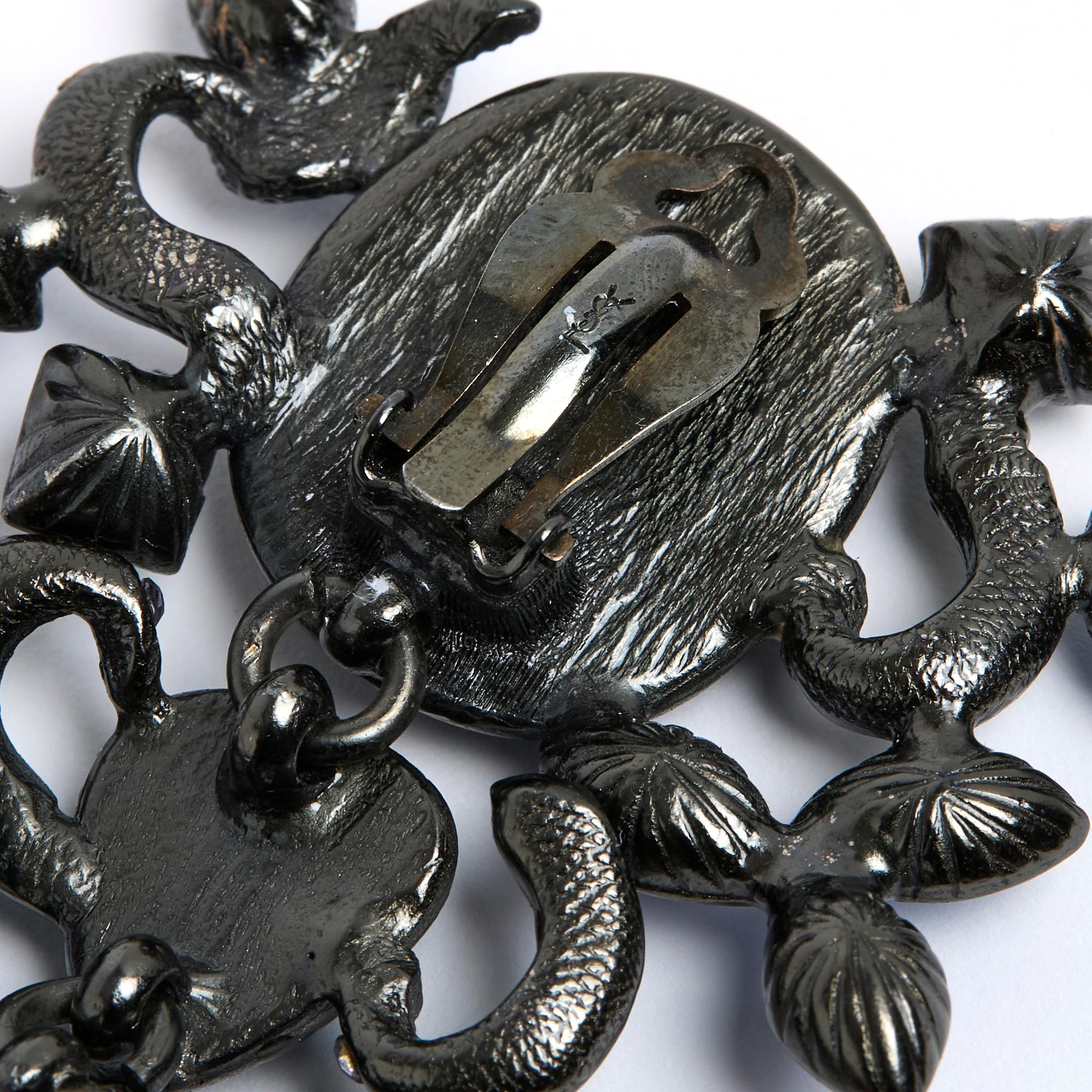 Yves Saint Laurent Boucles d'oreille Clips en serpent précieux Maxi en vente 1