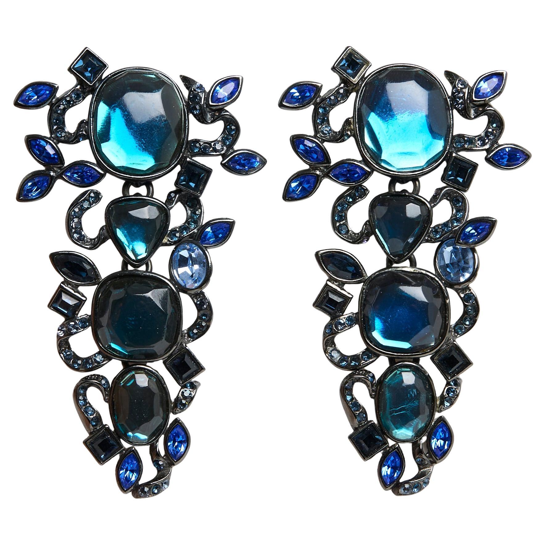 Yves Saint Laurent Boucles d'oreille Clips en serpent précieux Maxi en vente
