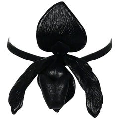 Yves Saint Laurent YSL by Tom Ford Collier ras de cou en cuir Orchidée noire