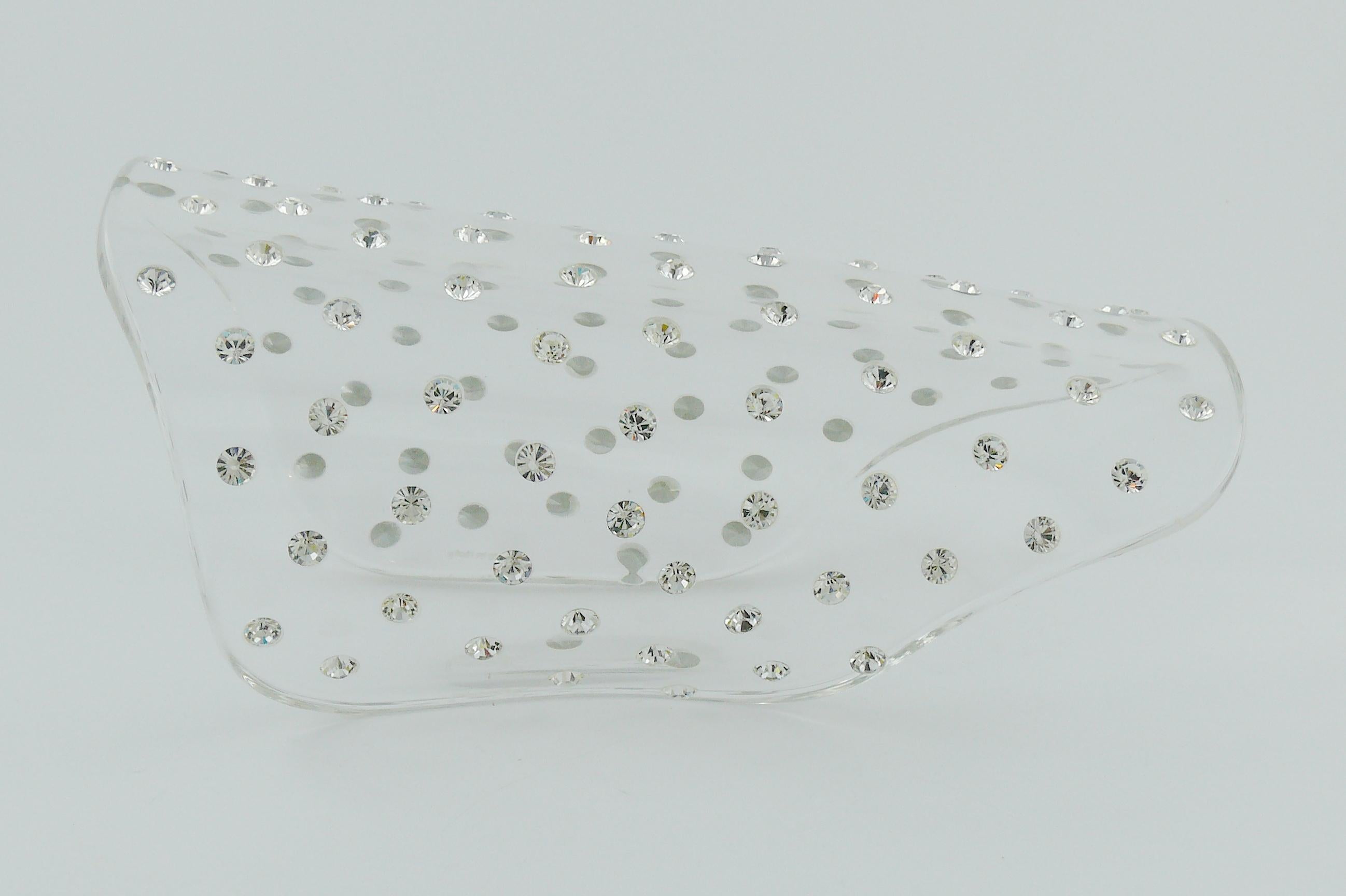 Yves Saint Laurent YSL Dokumentiertes Manschettenarmband aus klarem Lucite-Kristall im Angebot 11
