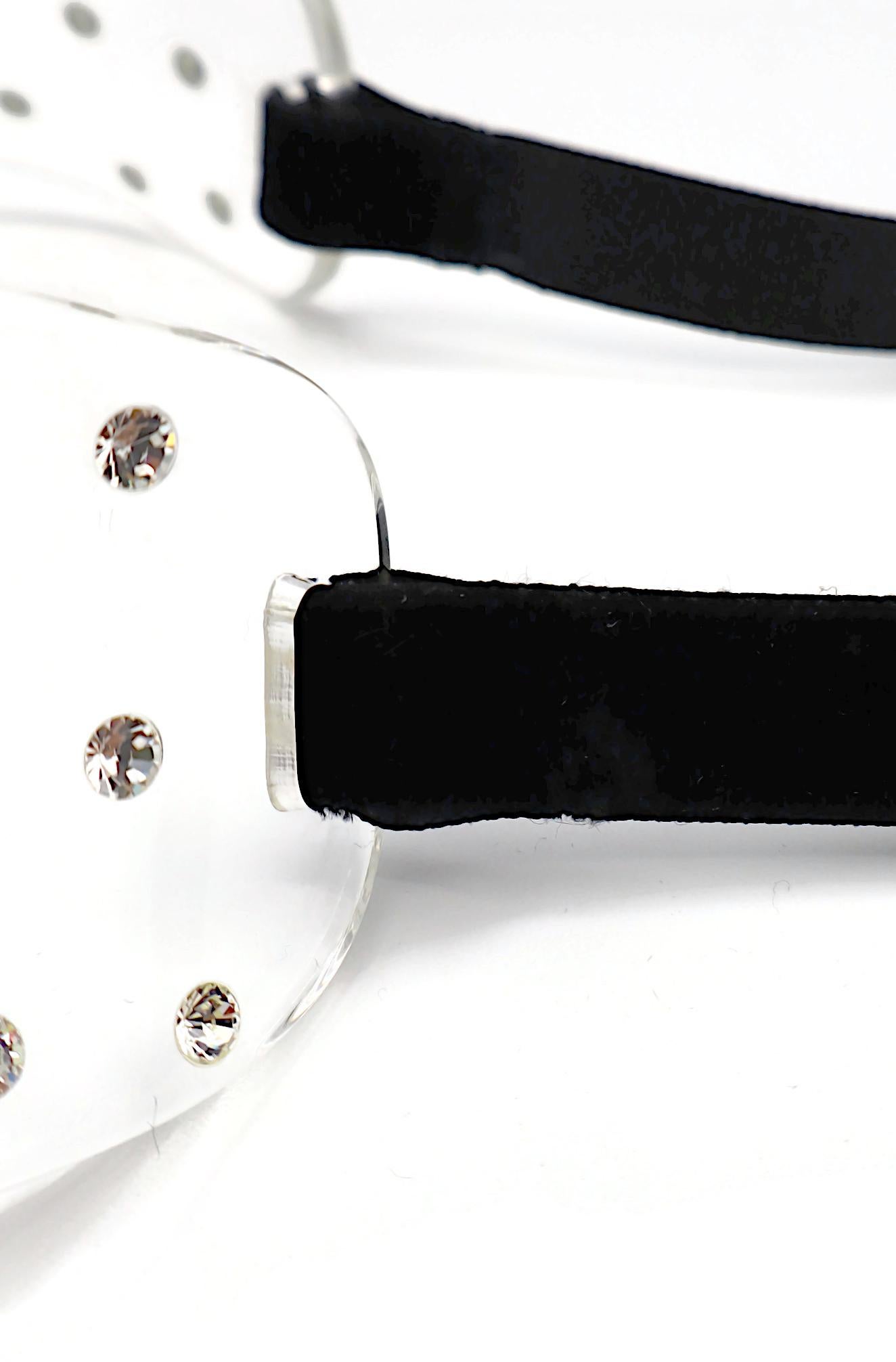 Yves Saint Laurent YSL by Tom Ford Collana rigida di cristalli di lucite, 2003 in vendita 7