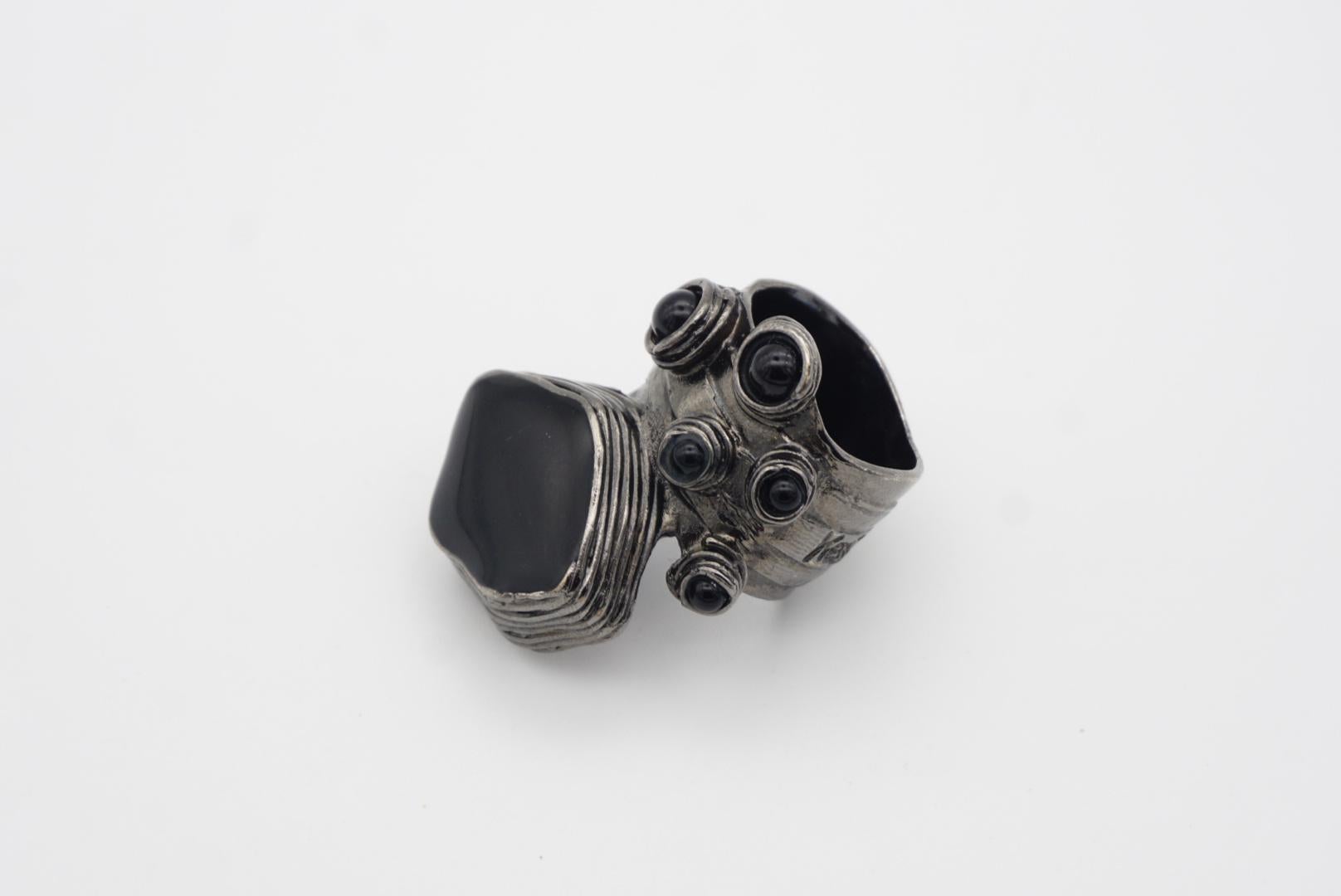 Yves Saint Laurent YSL Cabochon Schwarzer Emaille-Doten-Ring aus Silber, Größe 6 im Angebot 3
