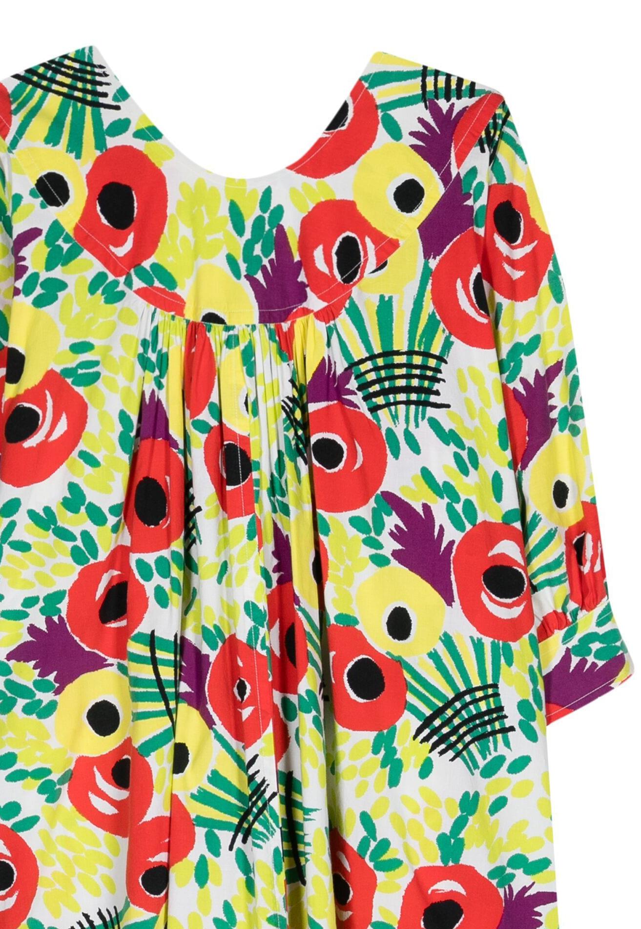 Yves Saint Laurent YSL cotton floral-print dress featuring 
an oversize fitting, multicolour all-over floral print, round neck, pleat detailing, straight hem and side pockets.
Circa 1990's
Composition: 100% cotton
Estimated size Estimated size 36fr/