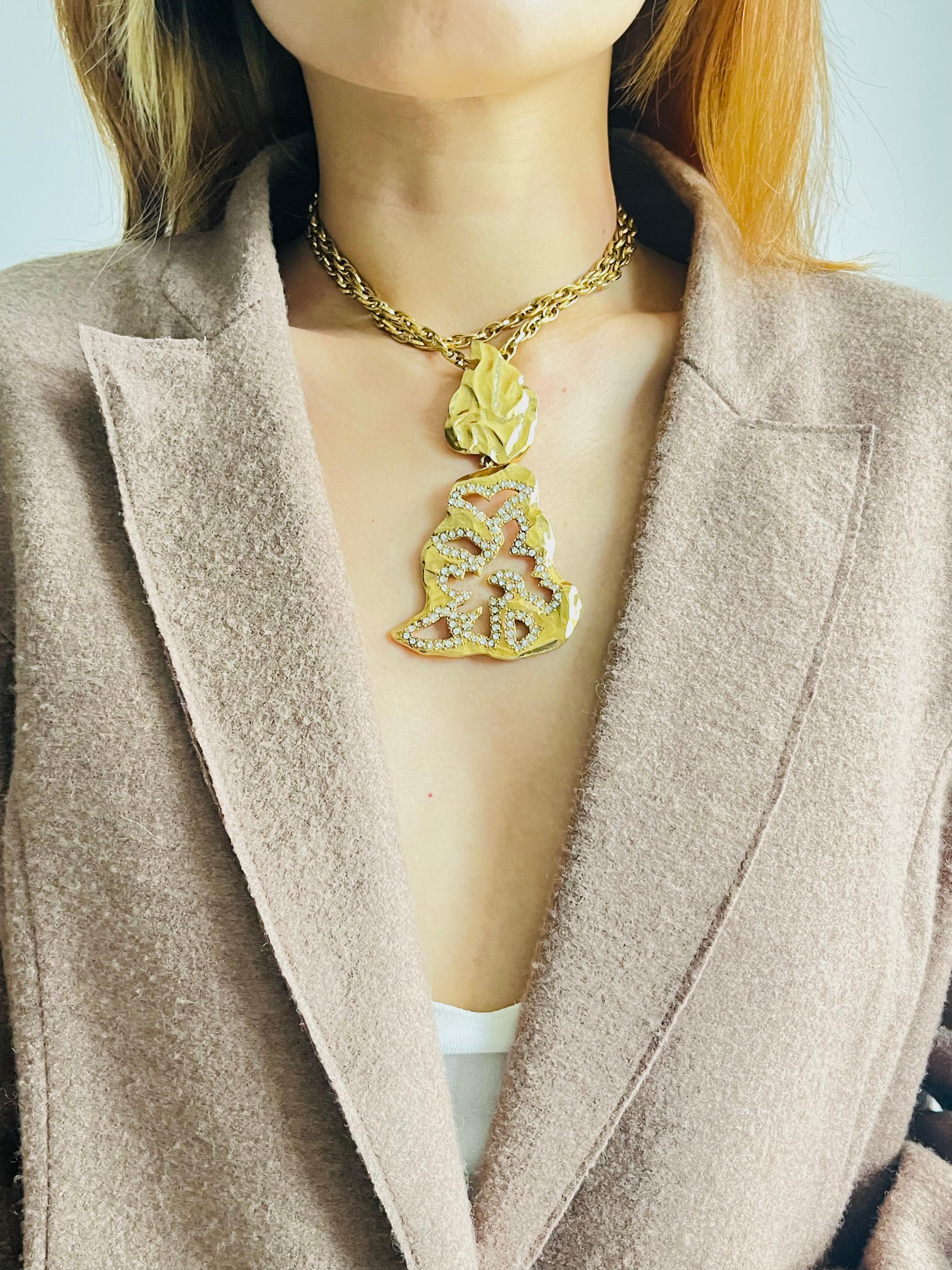 Yves Saint Laurent YSL Collar largo calado de cristal con doble hoja colgante en venta 3