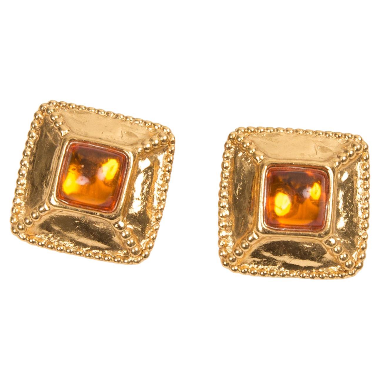 Yves Saint Laurent YSL Orecchini a clip in oro e ambra con vetro fuso