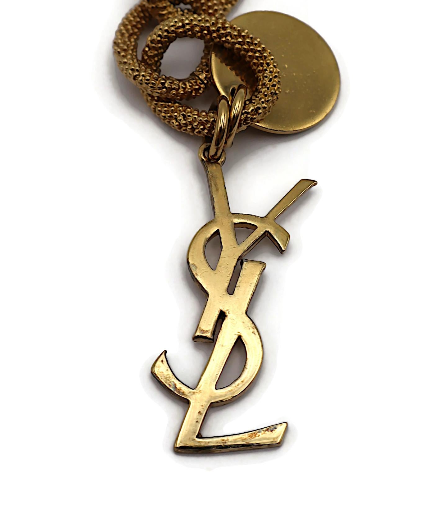 YVES SAINT LAURENT YSL Bracciale con catena e logo in oro in vendita 8