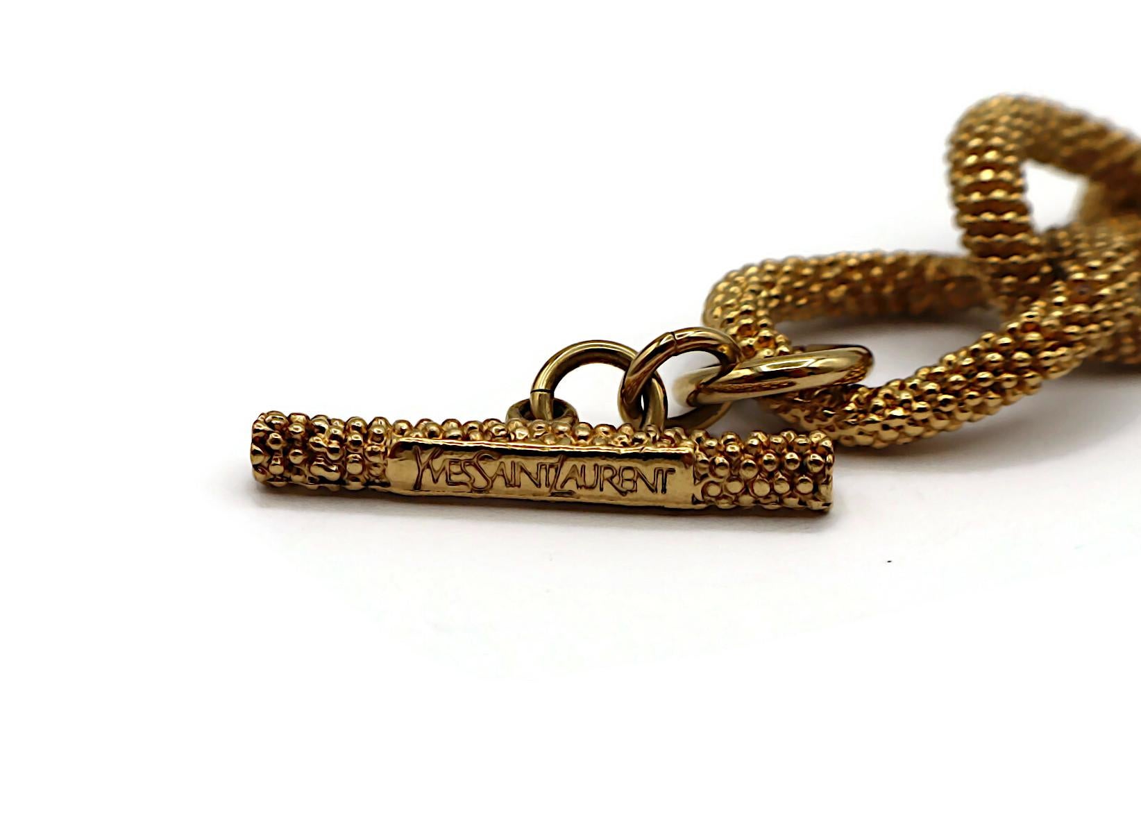 YVES SAINT LAURENT YSL Collar Logotipo Cadena Dorada en venta 8