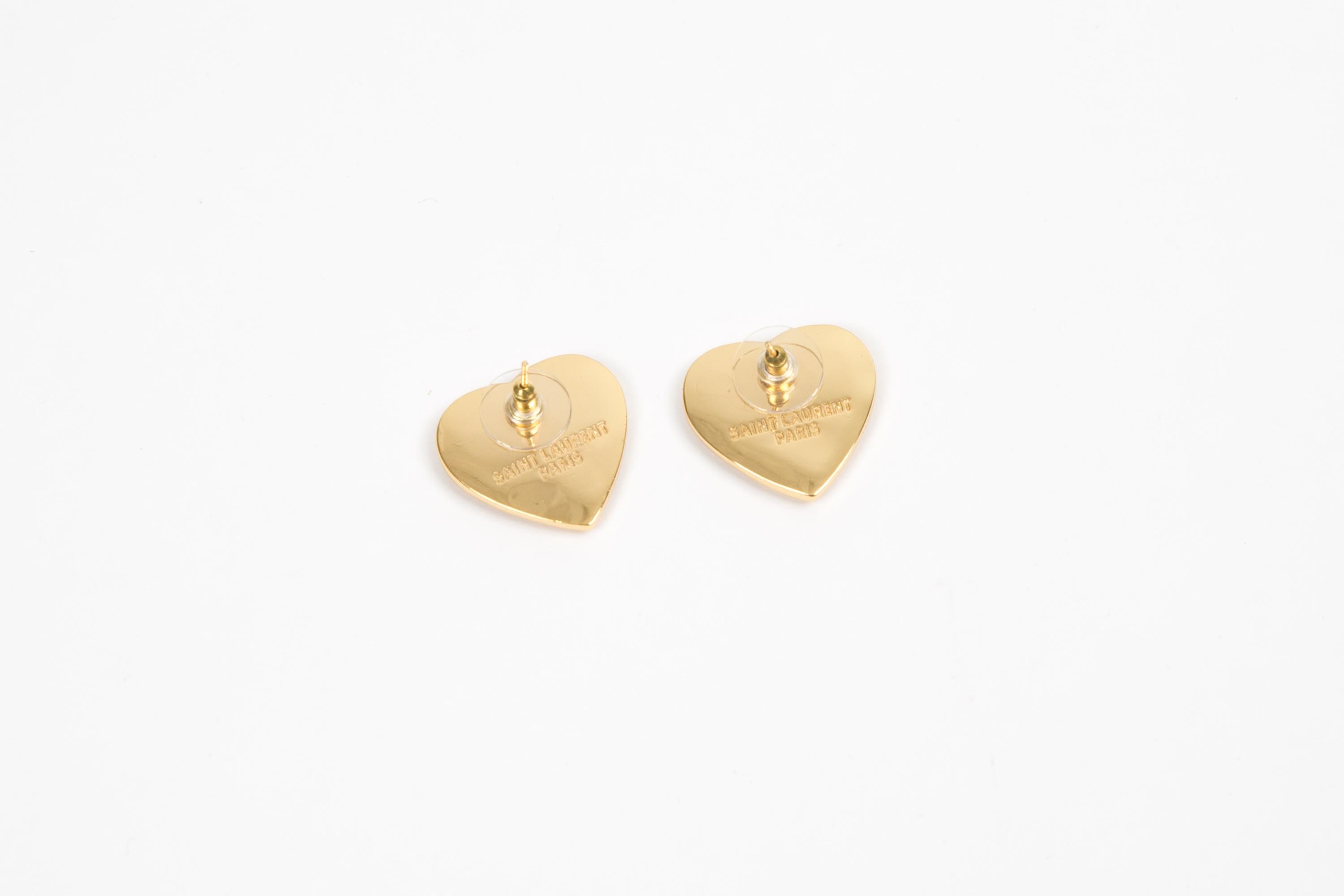 Yves Saint Laurent YSL Boucles d'oreilles en forme de cœurs en métal doré avec une forme de cœur, un centre 