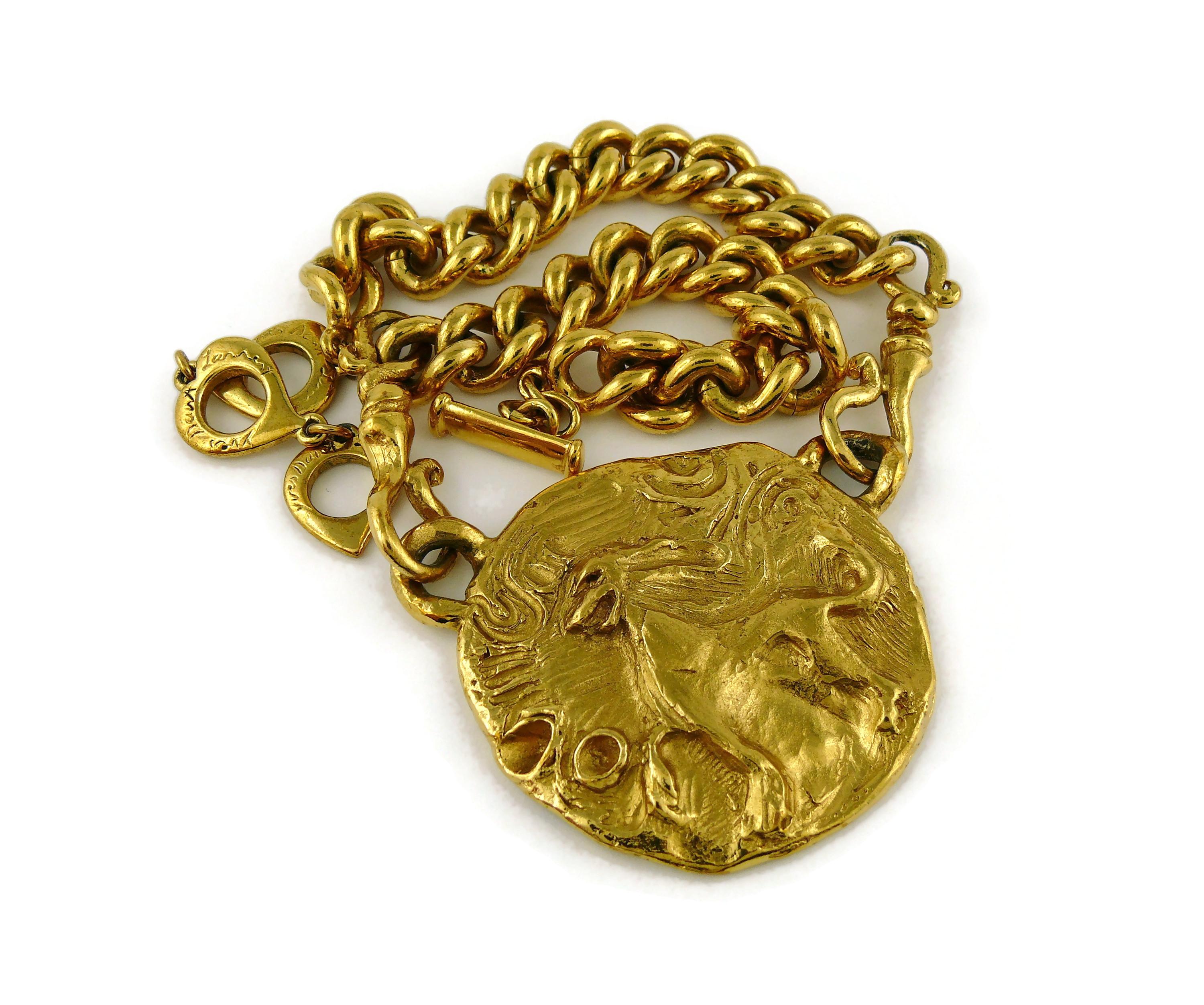 Yves Saint Laurent YSL Gold Toned Mythological Creature Medallion Necklace In Good Condition In Nice, FR
