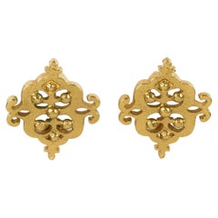 Yves Saint Laurent YSL Pendientes texturizados dorados