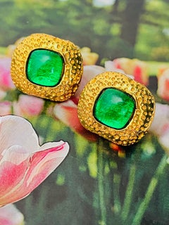 Yves Saint Laurent YSL Green Emerald Gold Crystal Square Rectangle Clip Earrings