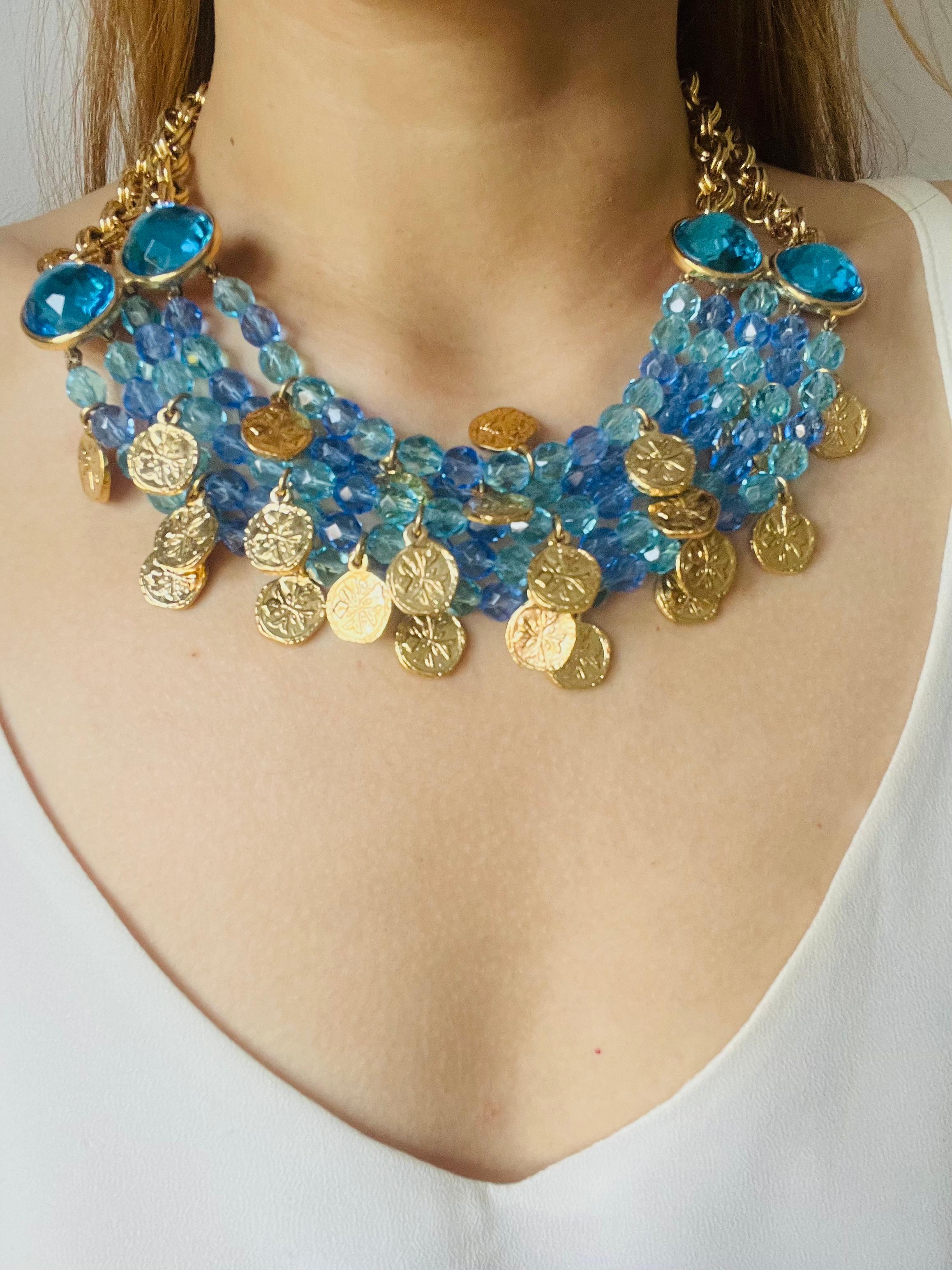 Yves Saint Laurent YSL Gripoix Collana con 5 strati di perline cabochon blu e monete in vendita 3