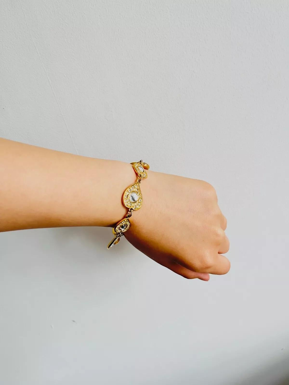 Yves Saint Laurent YSL Gripoix Clear Crystals Hearts Love Interlinked Bracelet For Sale 3