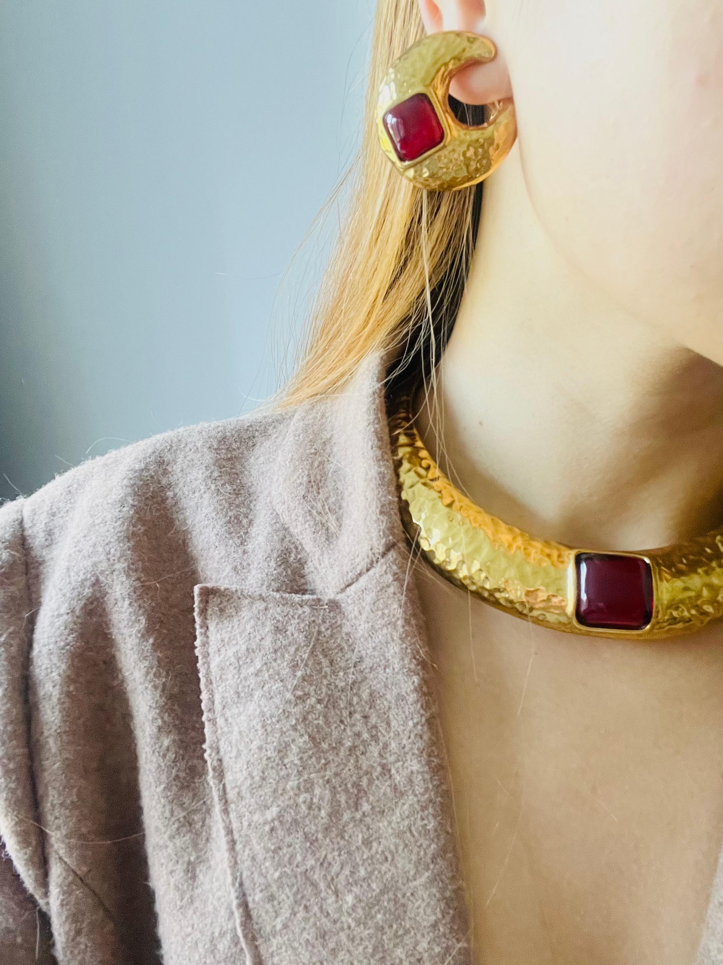 Yves Saint Laurent YSL Gripoix Rubino Quadrato Cabochon Collare Choker Collana in Oro in vendita 6
