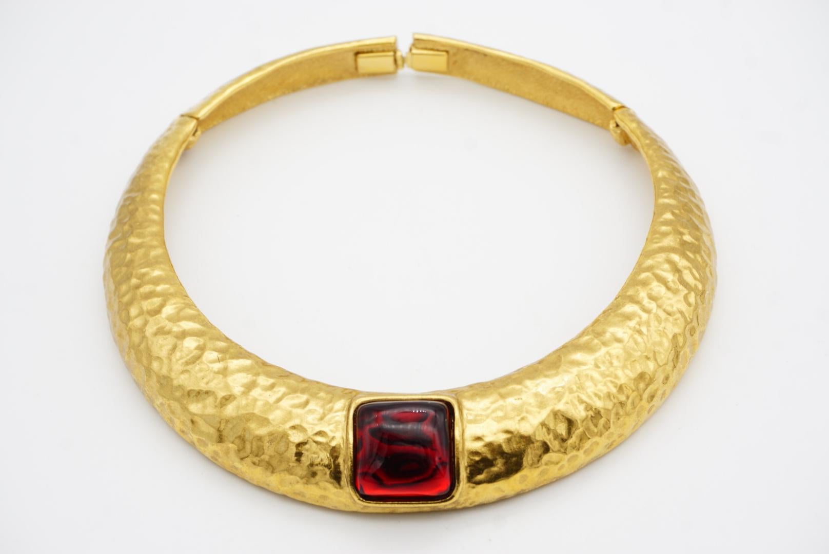 Yves Saint Laurent YSL Gripoix Rubino Quadrato Cabochon Collare Choker Collana in Oro in vendita 7