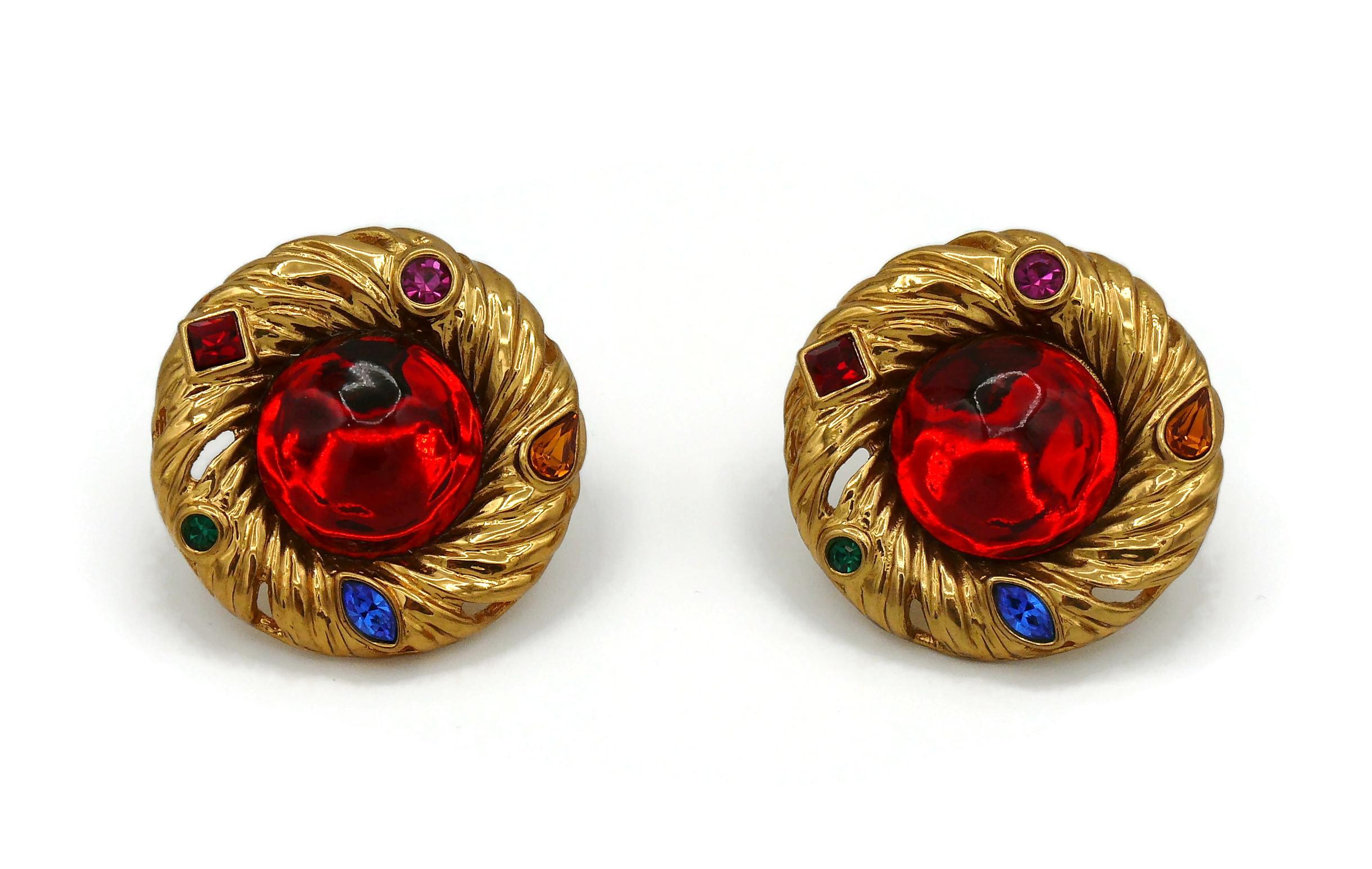 Yves Saint Laurent YSL Jewelled Gold Toned Nest Desgin Clip-On Earrings In Excellent Condition For Sale In Nice, FR