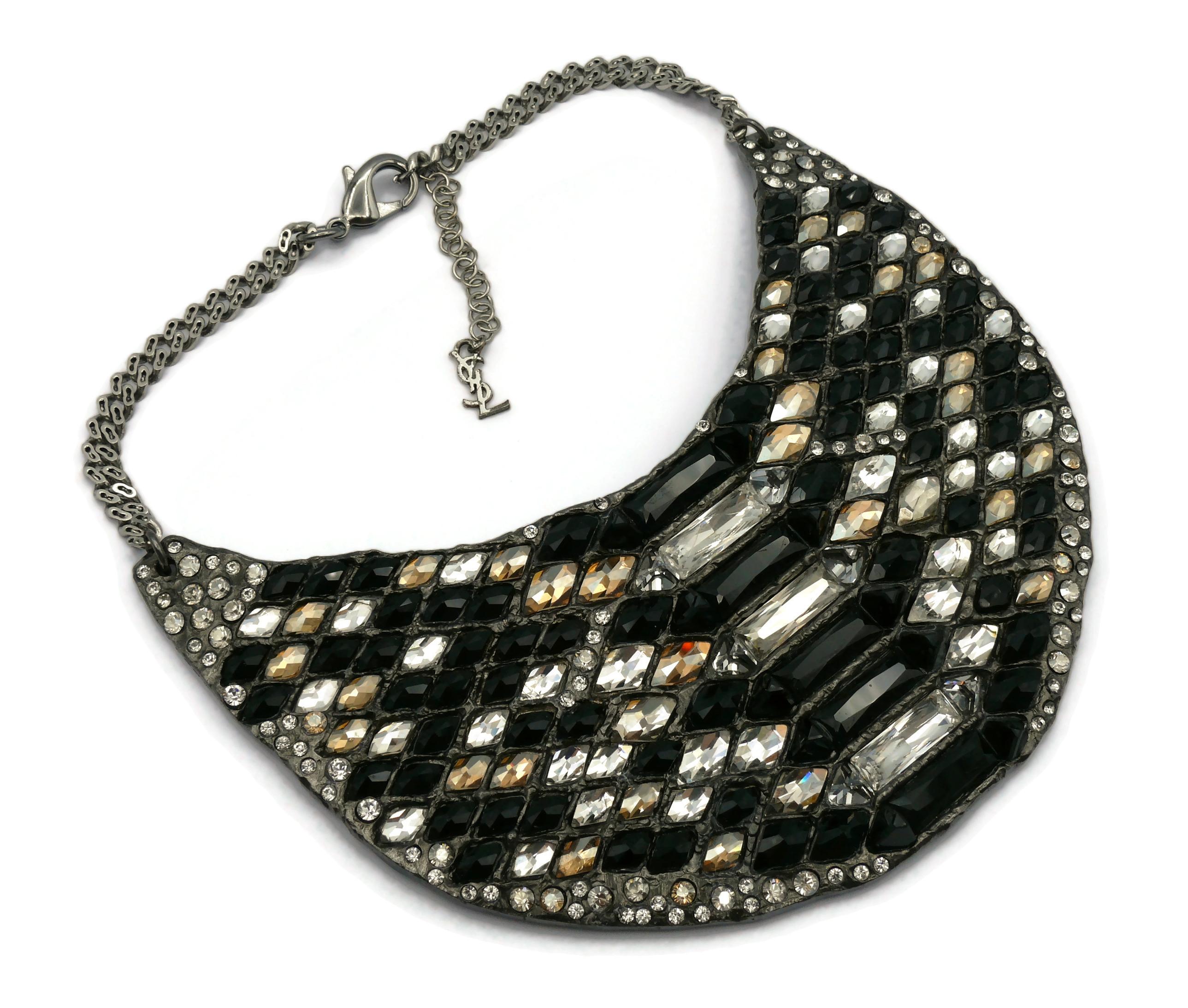 YVES SAINT LAURENT YSL Jewelled Plastron Necklace In Good Condition For Sale In Nice, FR