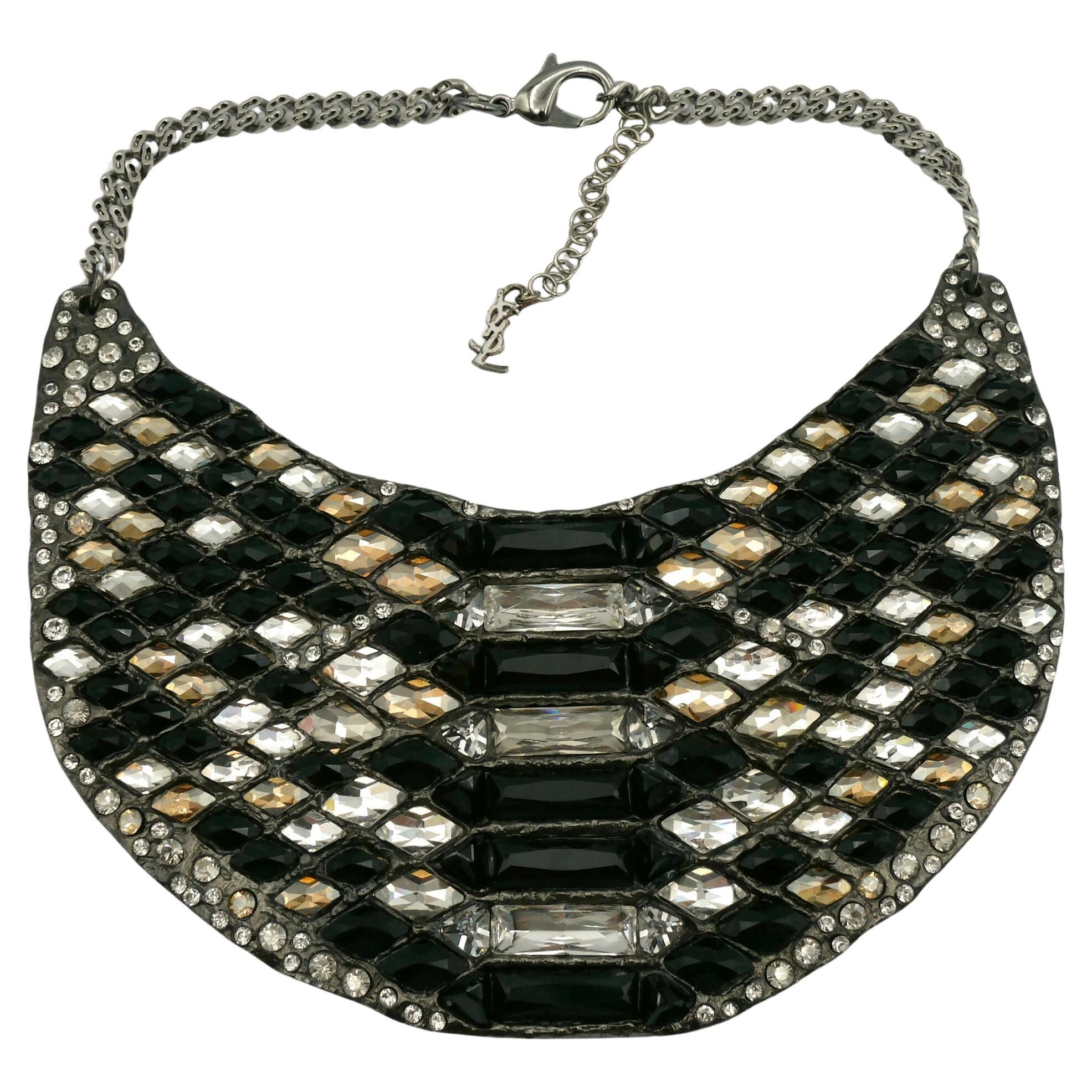 YVES SAINT LAURENT YSL Collier en plâtre orné de bijoux