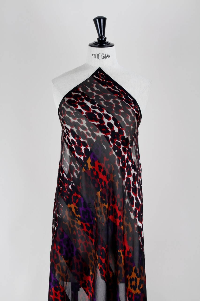 Nero Sciarpa o involucro in seta con stampa leopardo animale grande di Yves Saint Laurent YSL, anni '80 in vendita