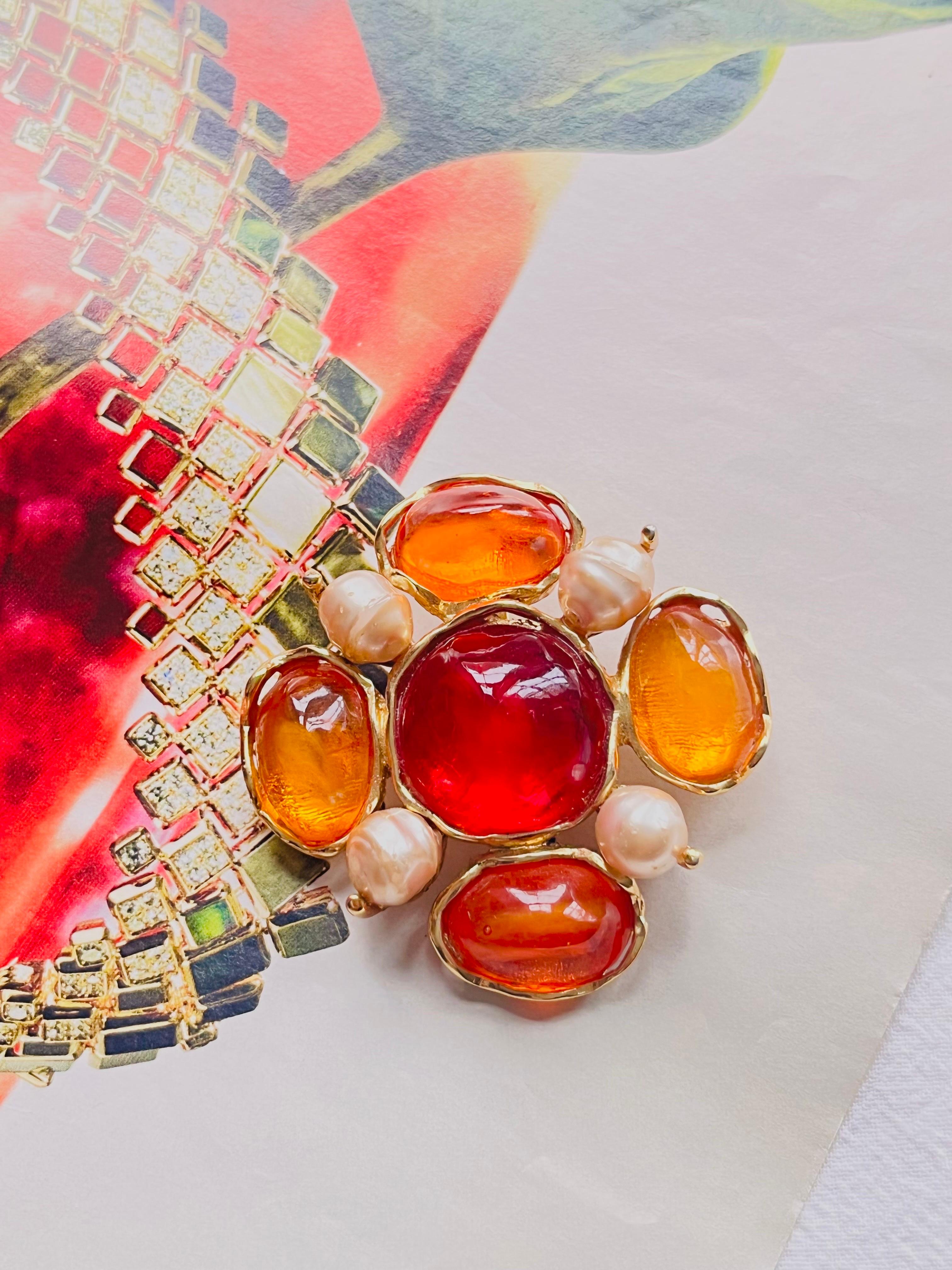 Yves Saint Laurent YSL Large Gripoix Orange Ruby Crystals Pearls Pendant Brooch In Excellent Condition In Wokingham, England