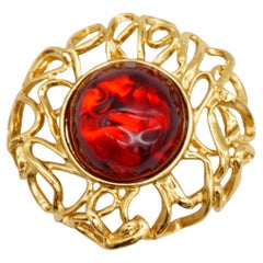 Yves Saint Laurent YSL Large Ruby Red Stone Wire Gold Pendentif Broche ajourée