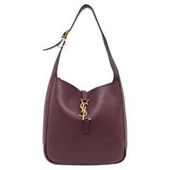 Yves Saint Laurent YSL Le 5 à 7 Hobo Piccola Borsa a Tracolla in Pelle di Vitello Borgogna