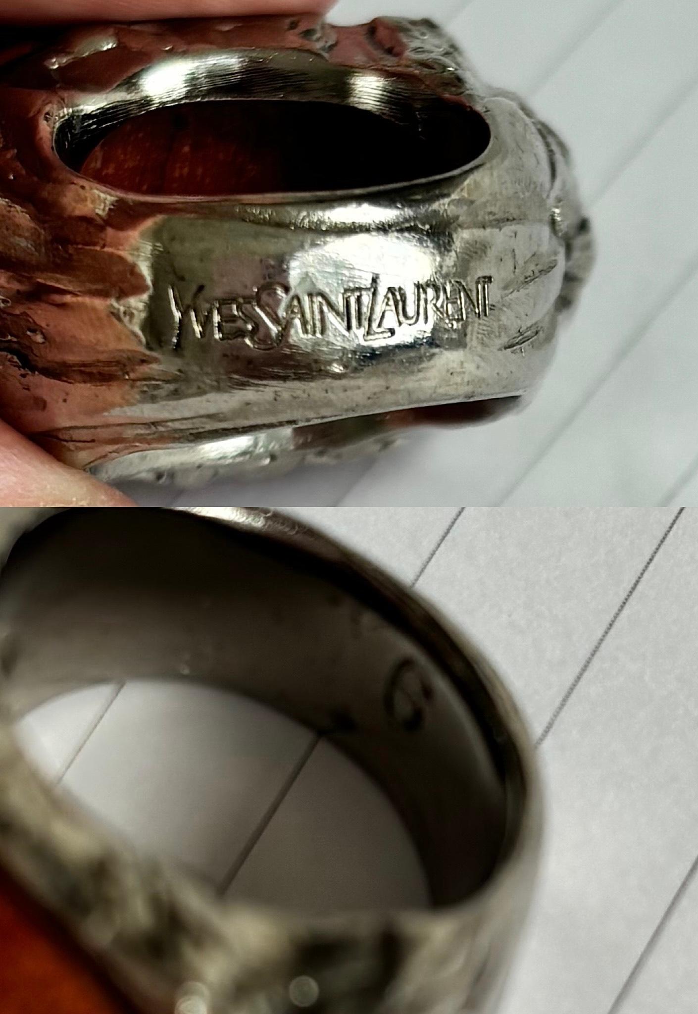 YVES SAINT LAURENT YSL Übergroßer Cocktail-Statement-Ring im Zustand „Hervorragend“ im Angebot in Leonardo, NJ