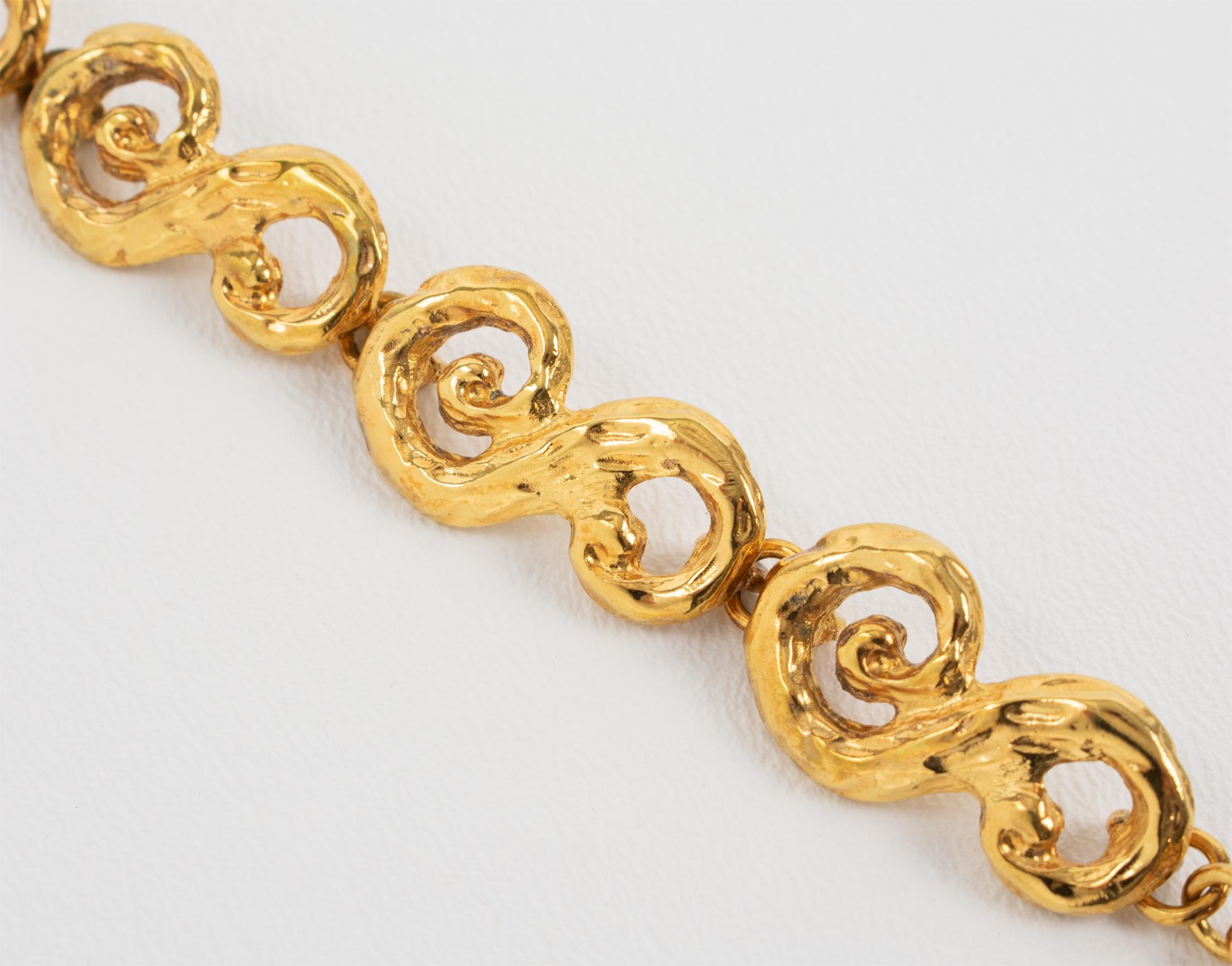 Yves Saint Laurent YSL Paris Bracelet à maillons arabesque en métal doré en vente 2